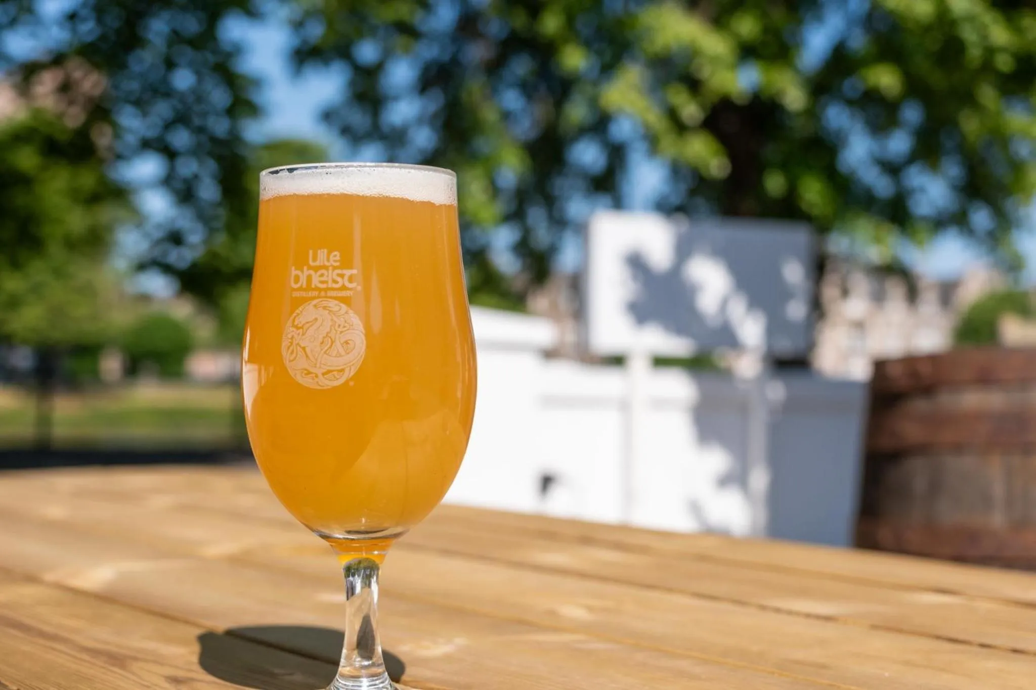 Lounge or bar in Glen Mhor Hotel at Uile-bheist 'Brewstillery'