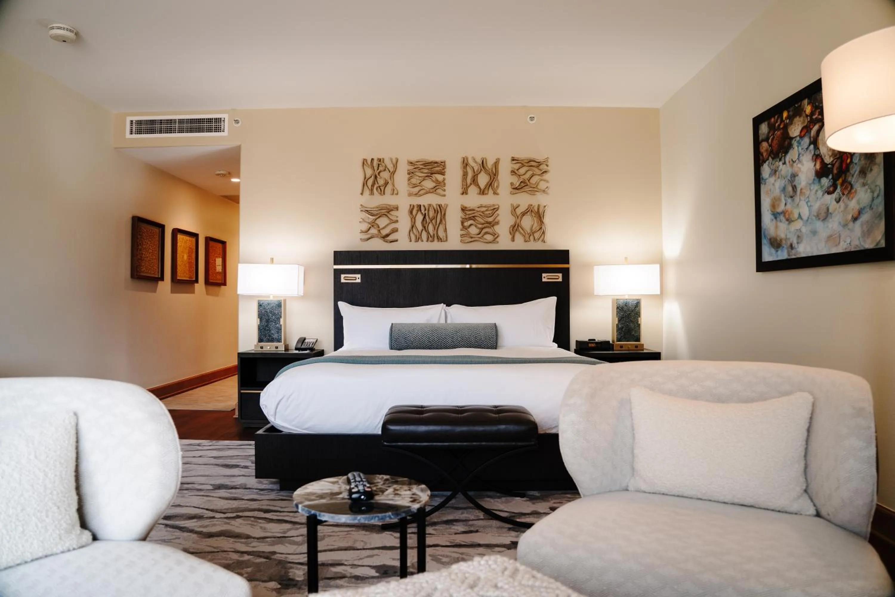 Garden of the Gods Resort & Club