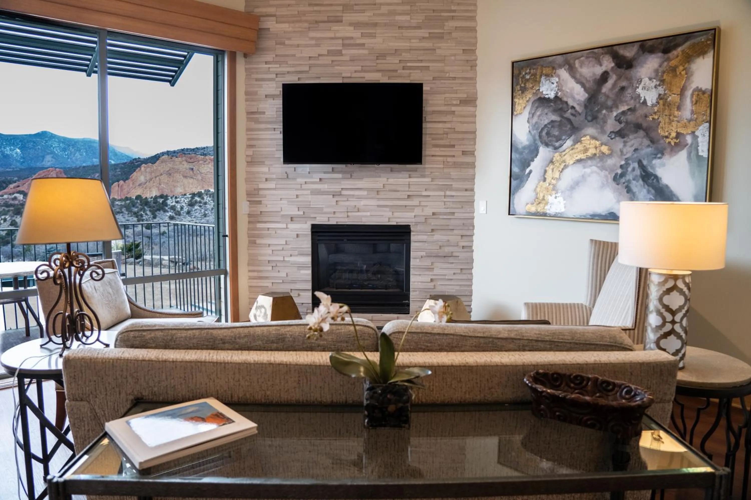 Garden of the Gods Resort & Club