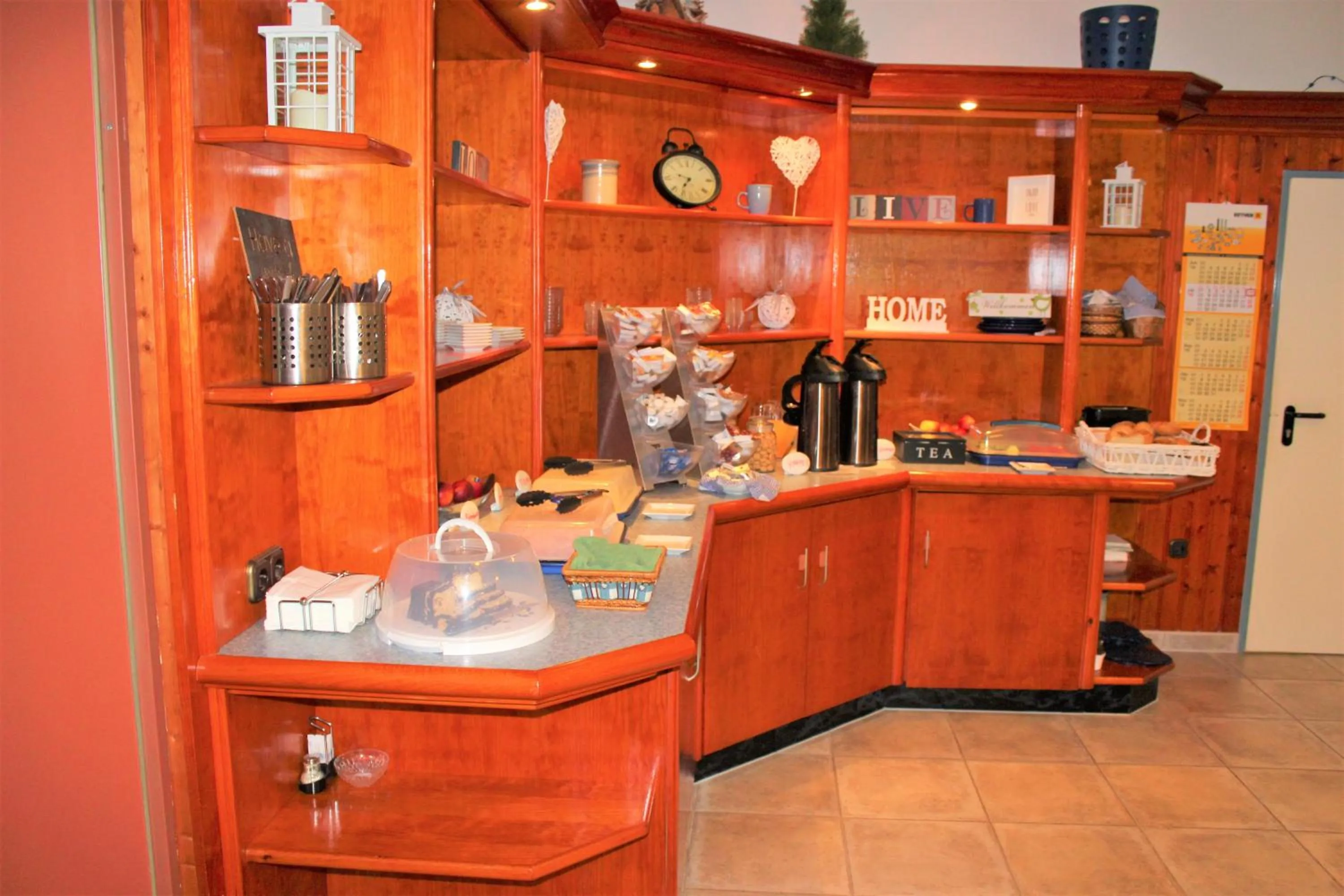 Coffee/tea facilities in Hotel Alsterquelle 24h Check-in, Free Parking and WiFi