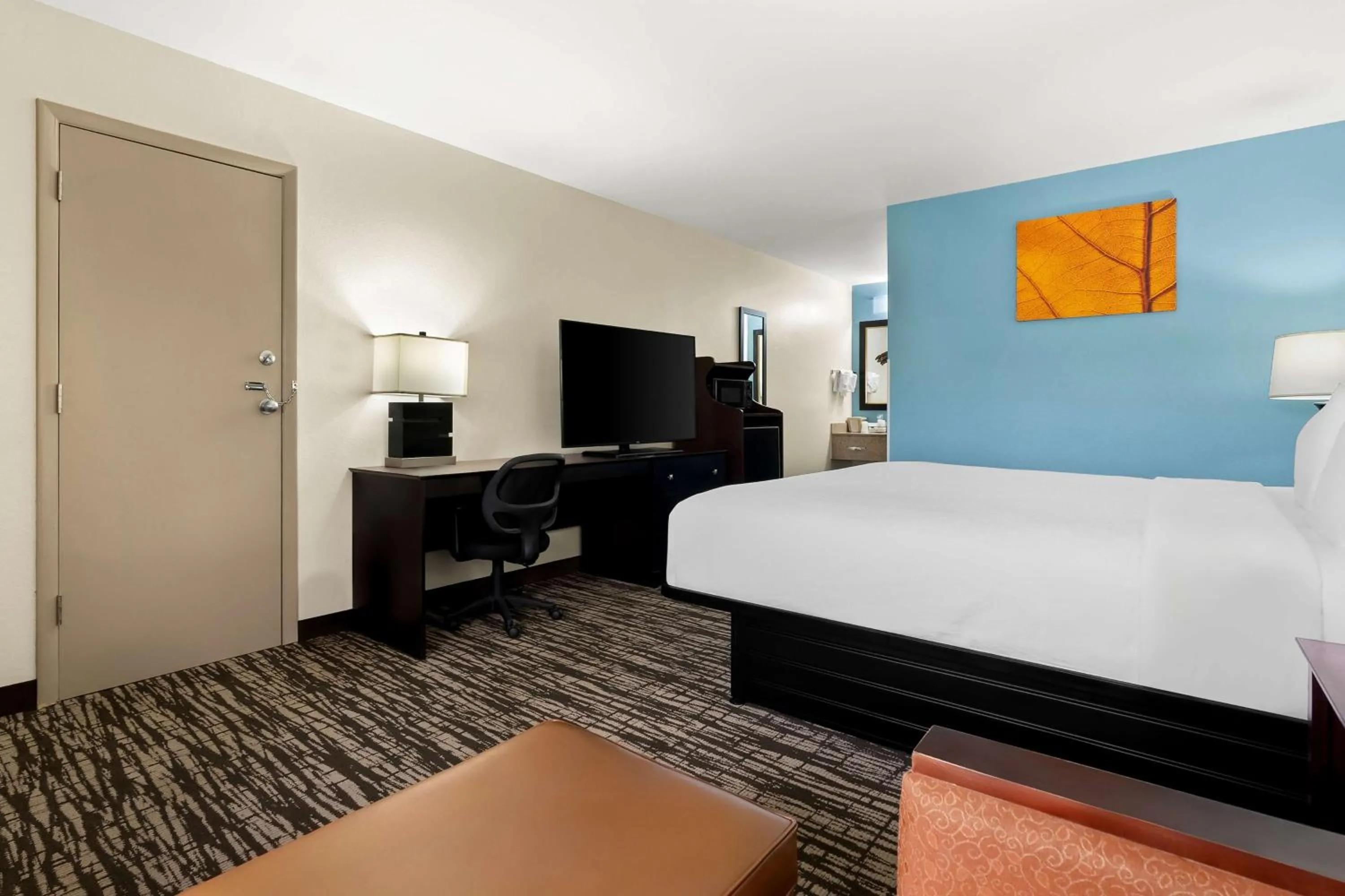 Bedroom, Bed in Best Western Greenville Inn