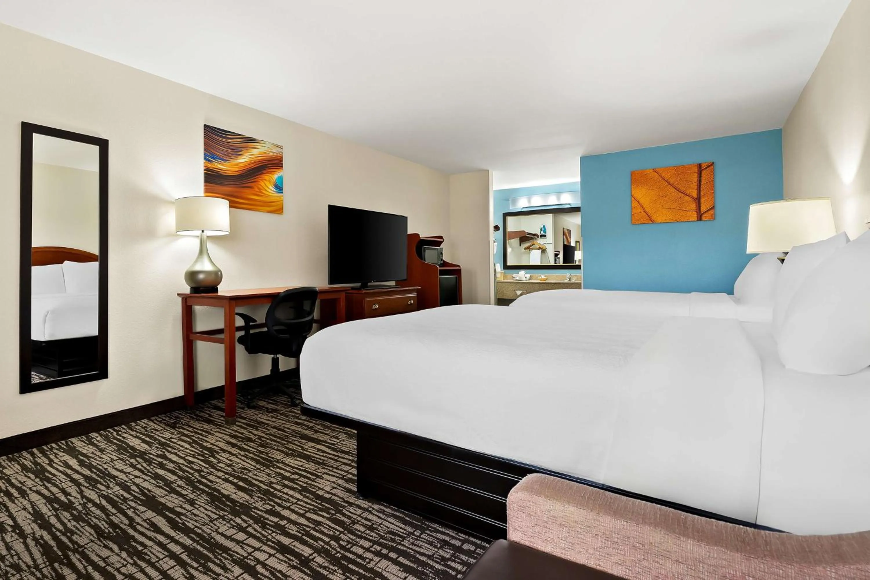 Bedroom, Bed in Best Western Greenville Inn