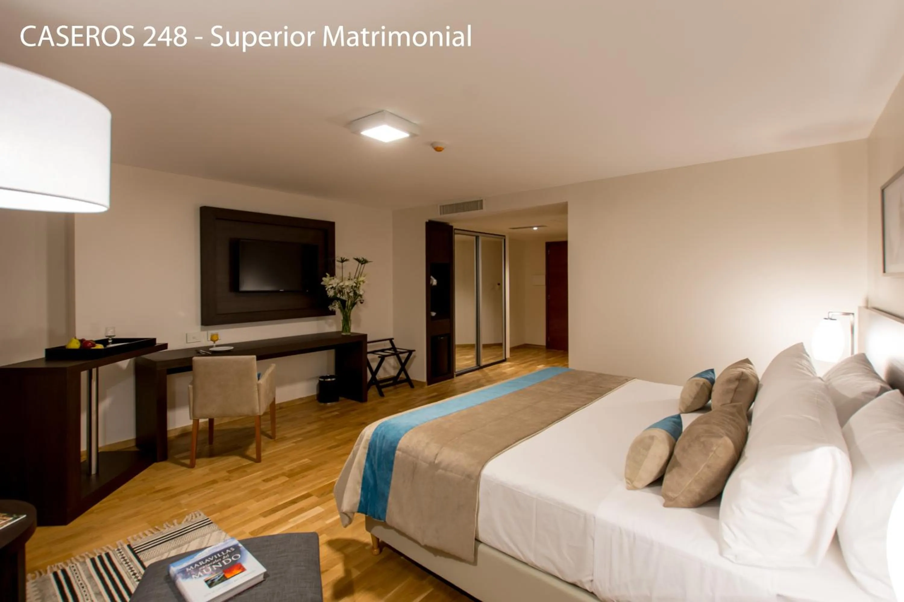 Bedroom, Bed in Caseros 248 Hotel