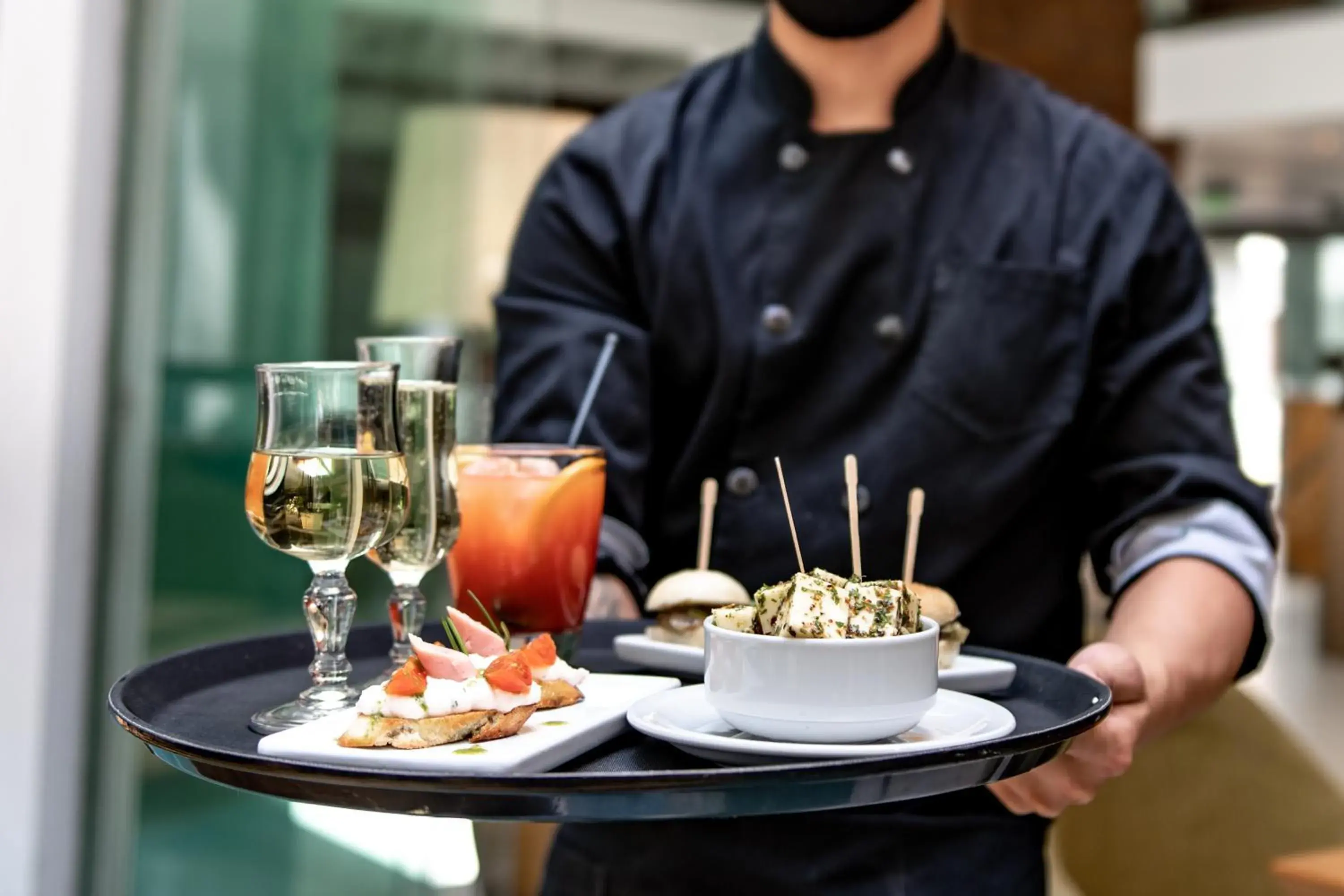 Restaurant/places to eat in Caseros 248 Hotel Restaurant/places to eat in Caseros 248 Hotel