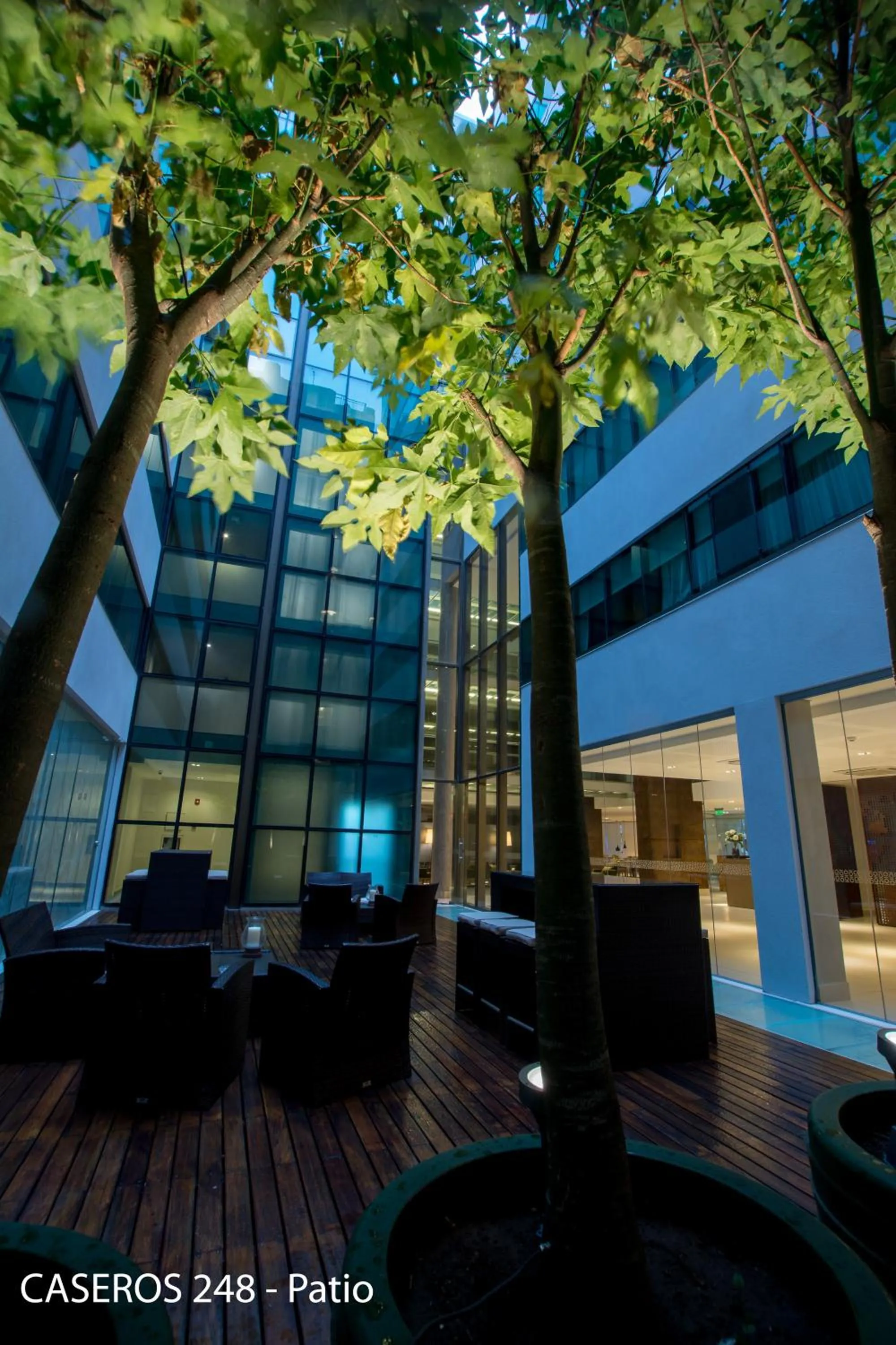 Patio in Caseros 248 Hotel