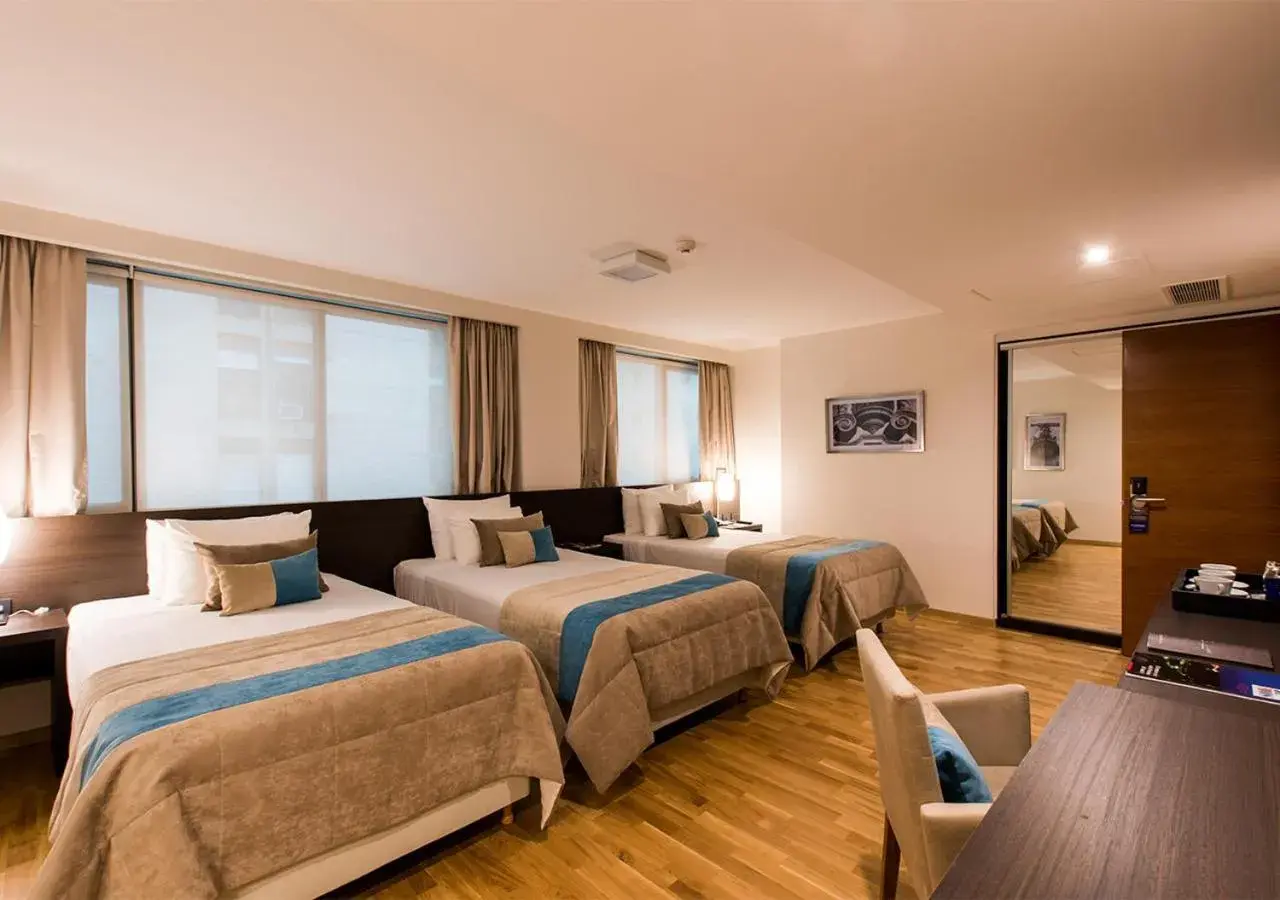 Photo of the whole room, Bed in Caseros 248 Hotel Photo of the whole room, Bed in Caseros 248 Hotel