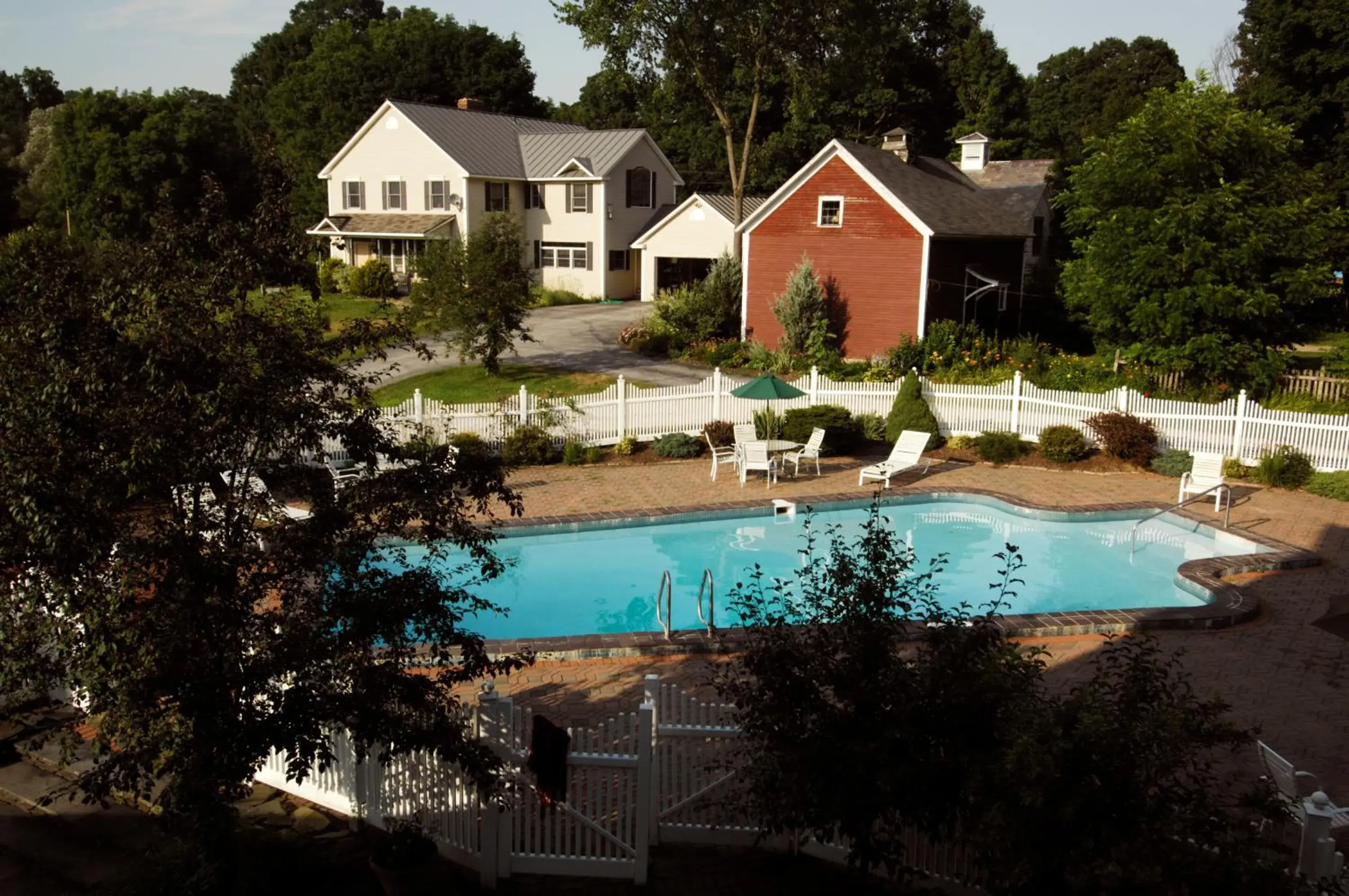 Pool view in The Brandon Inn Pool view in The Brandon Inn