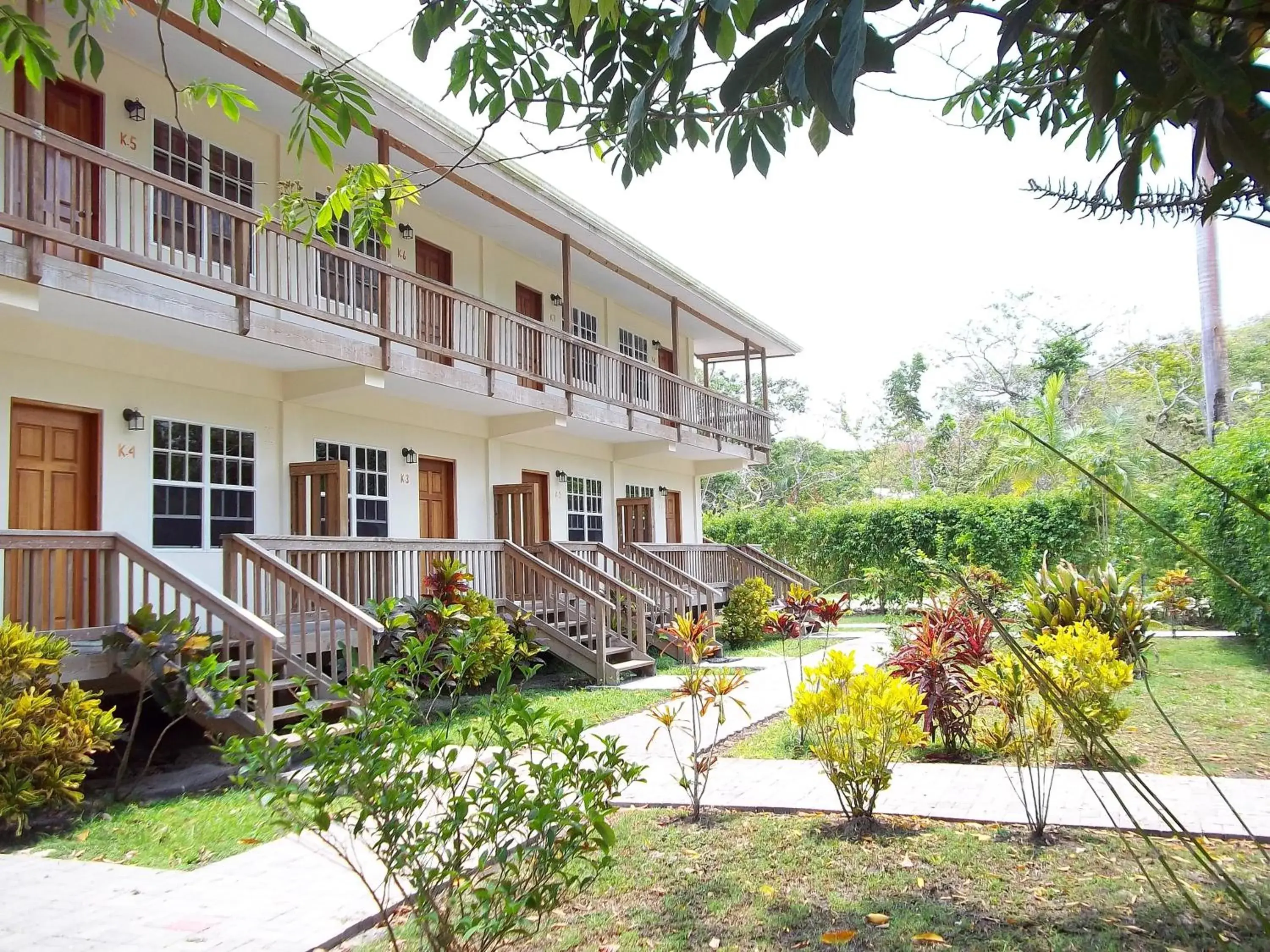 Double Room with Courtyard View in Black Orchid Resort Double Room with Courtyard View in Black Orchid Resort