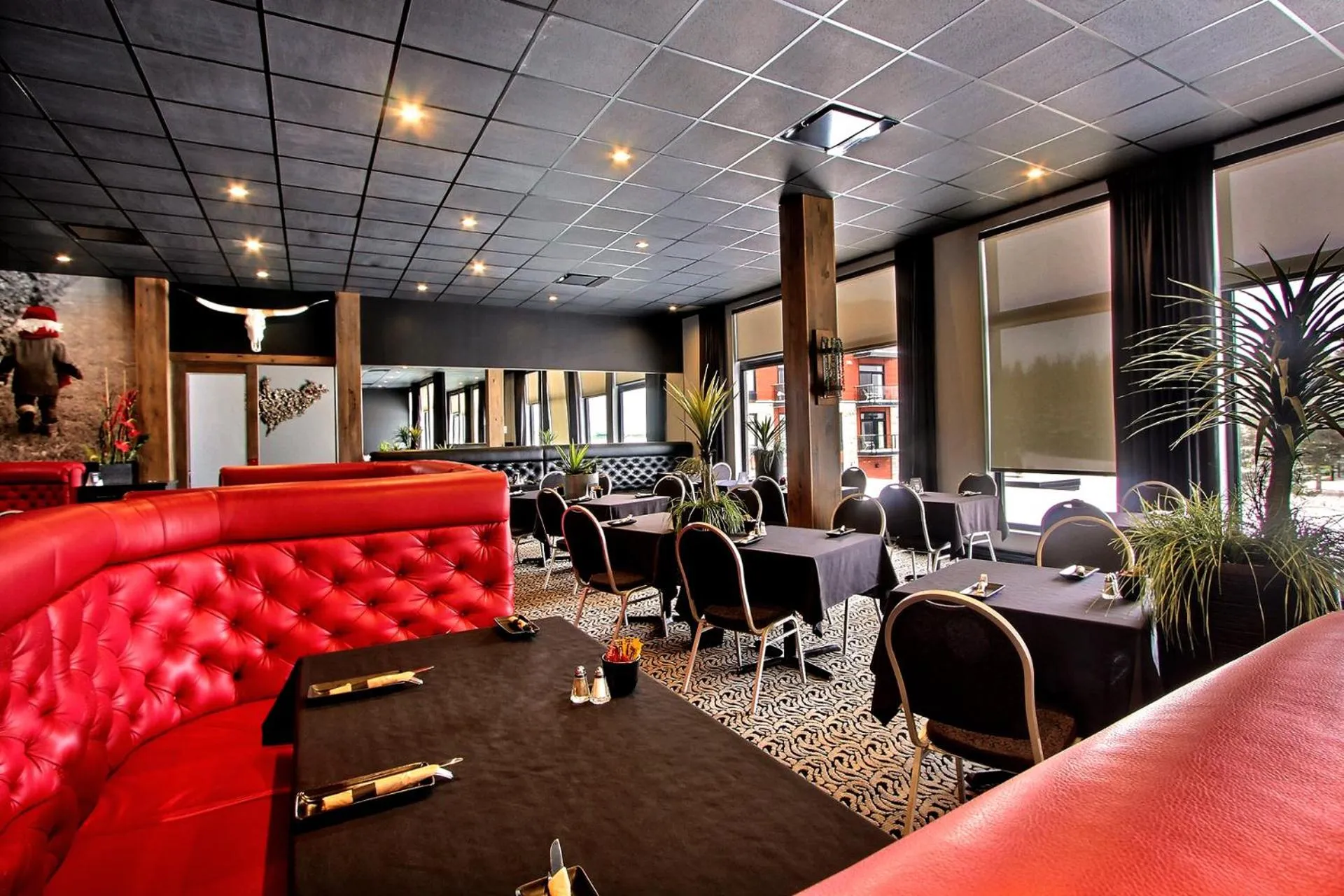 Restaurant/places to eat in La cache à Maxime