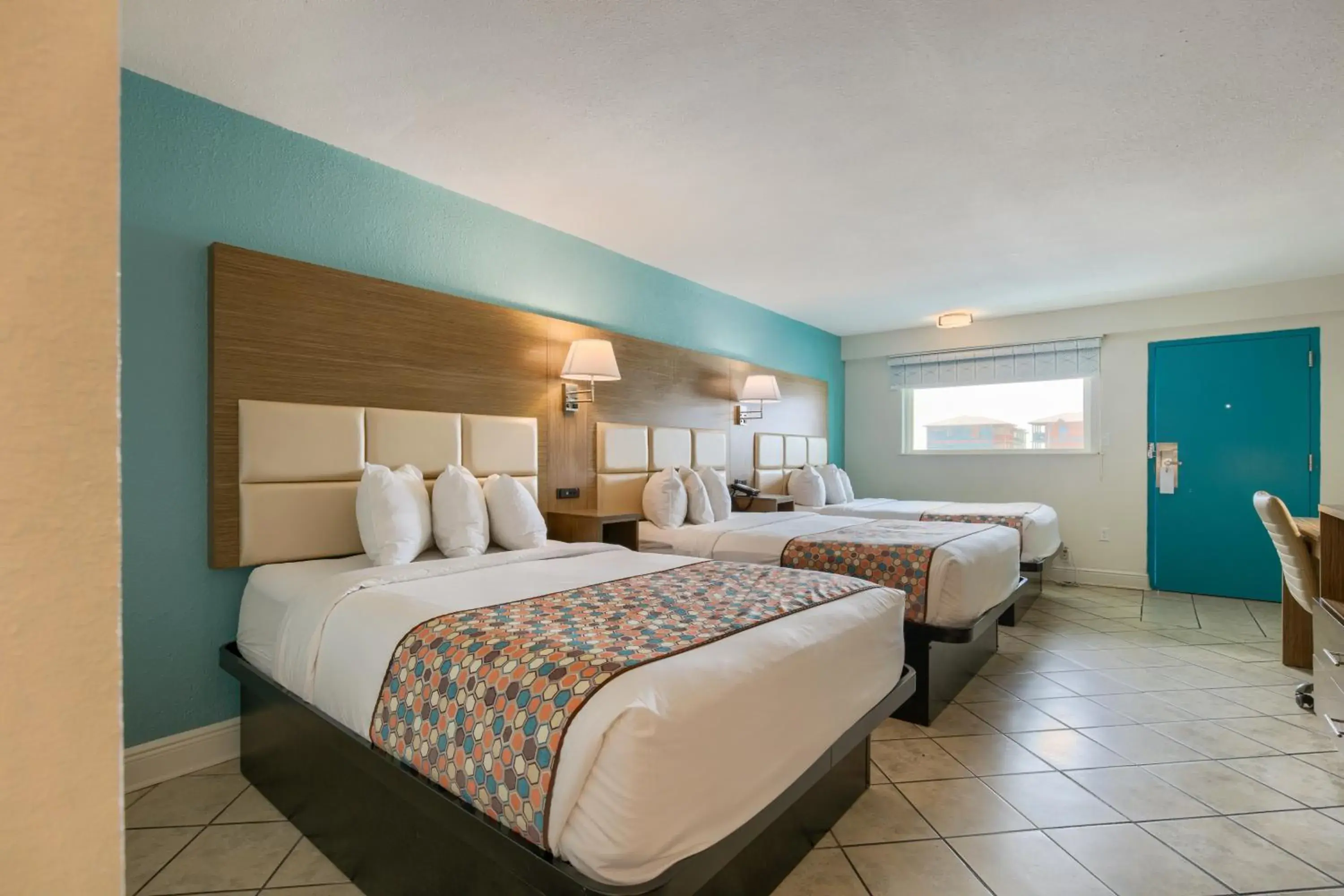 Bed in Beachside Resort Hotel Bed in Beachside Resort Hotel