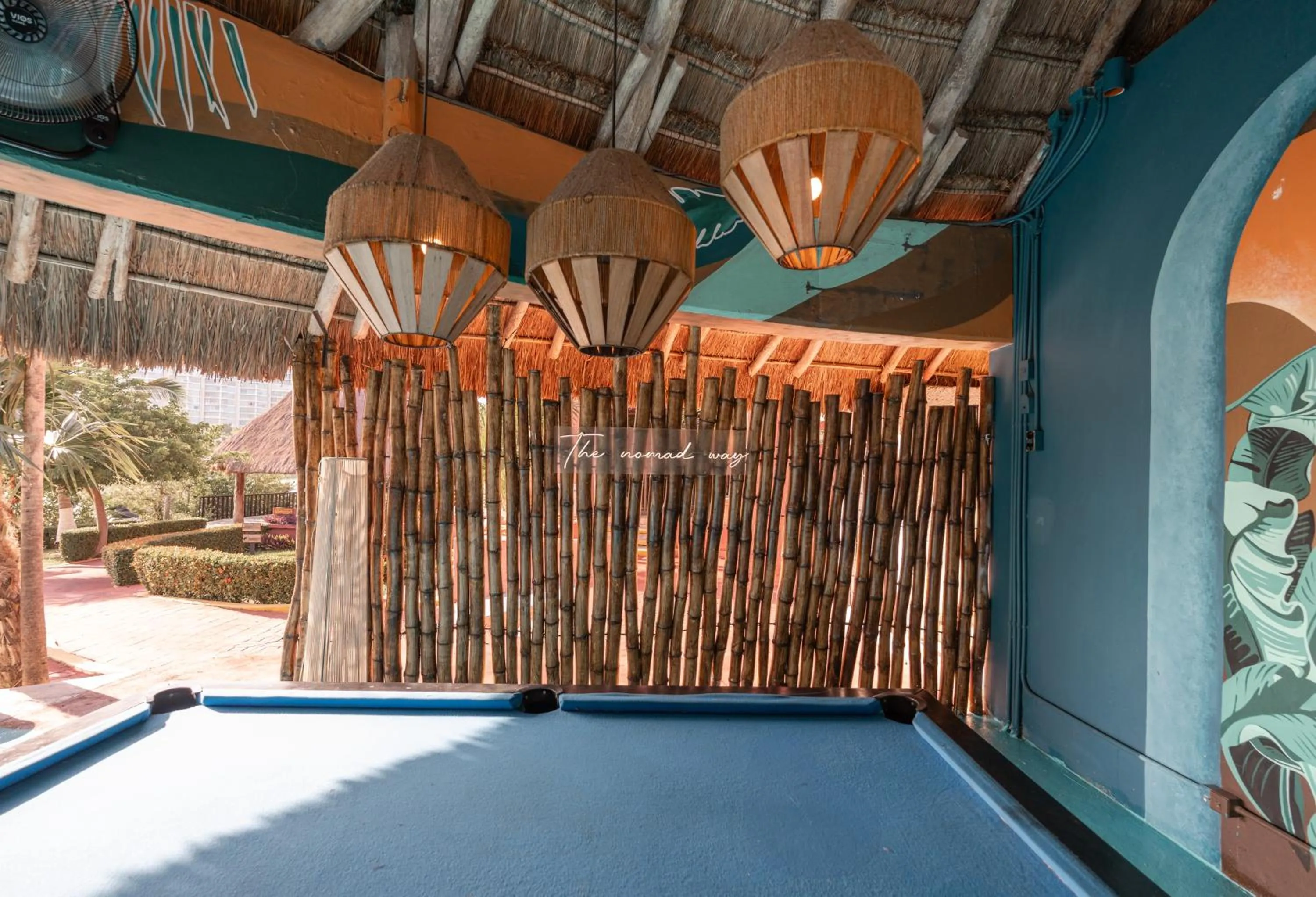 Billiard in Nílu Cancun Zona Hotelera by Selina