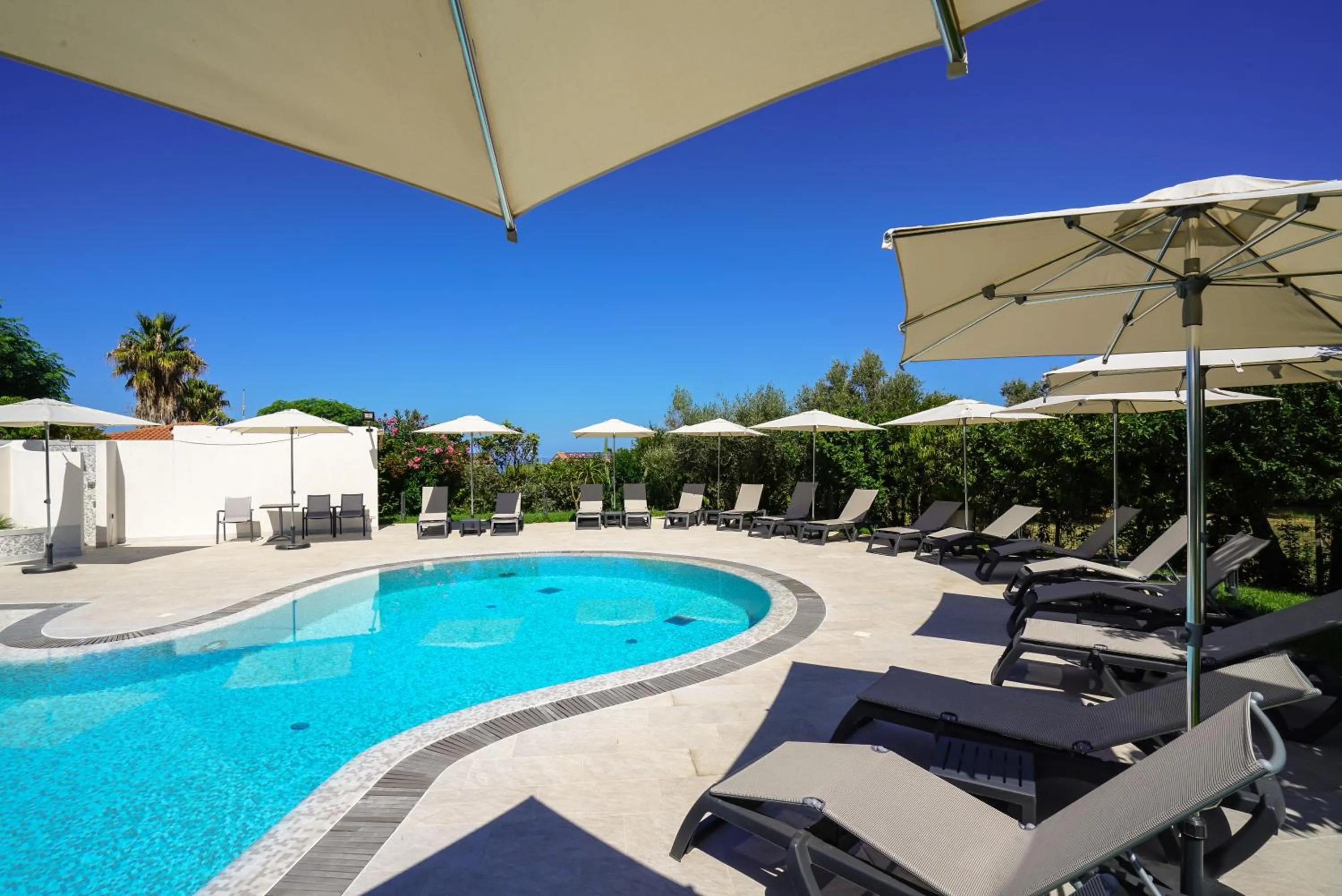 Pool view in Europa rooms and restaurant