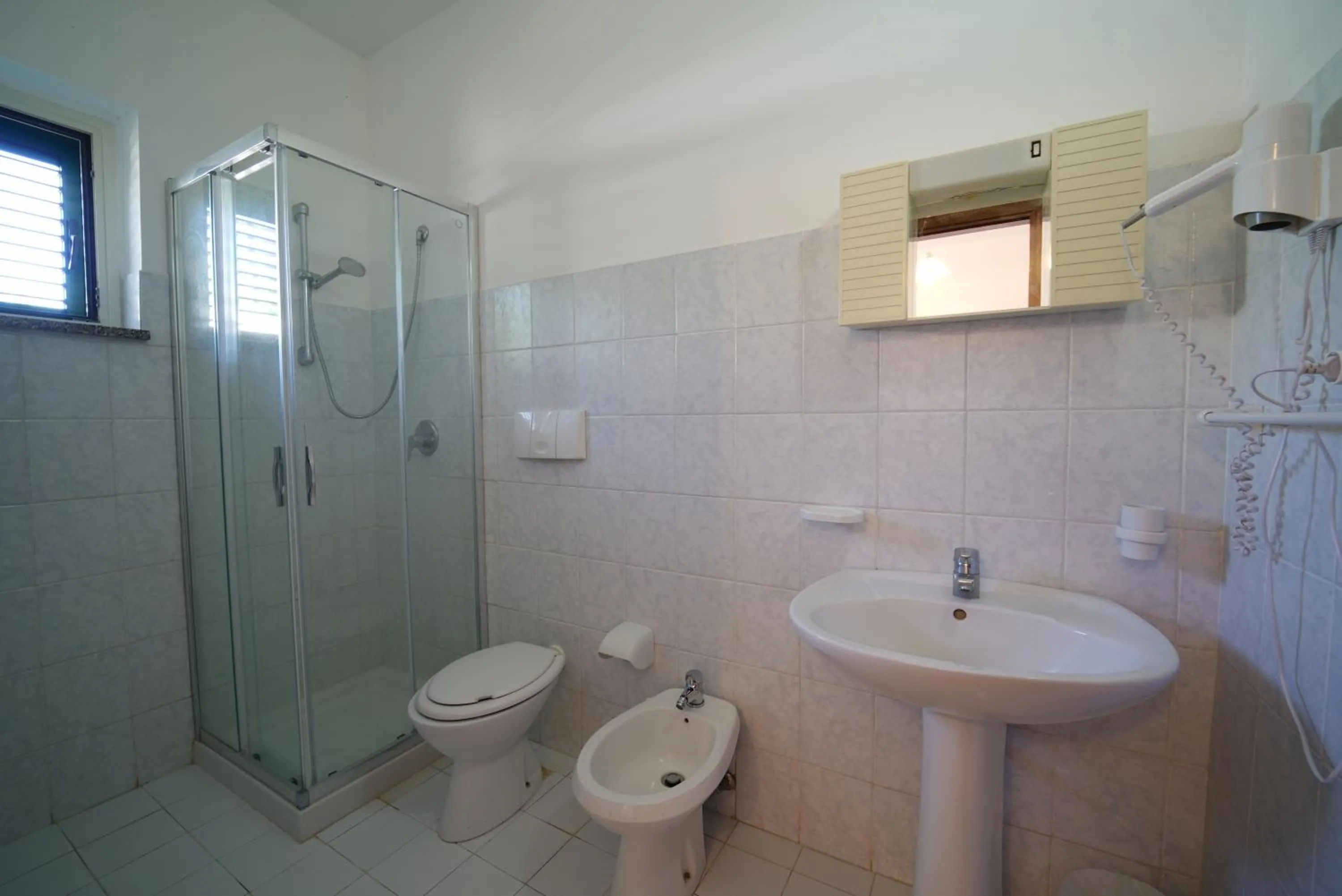 Bathroom in Europa rooms and restaurant