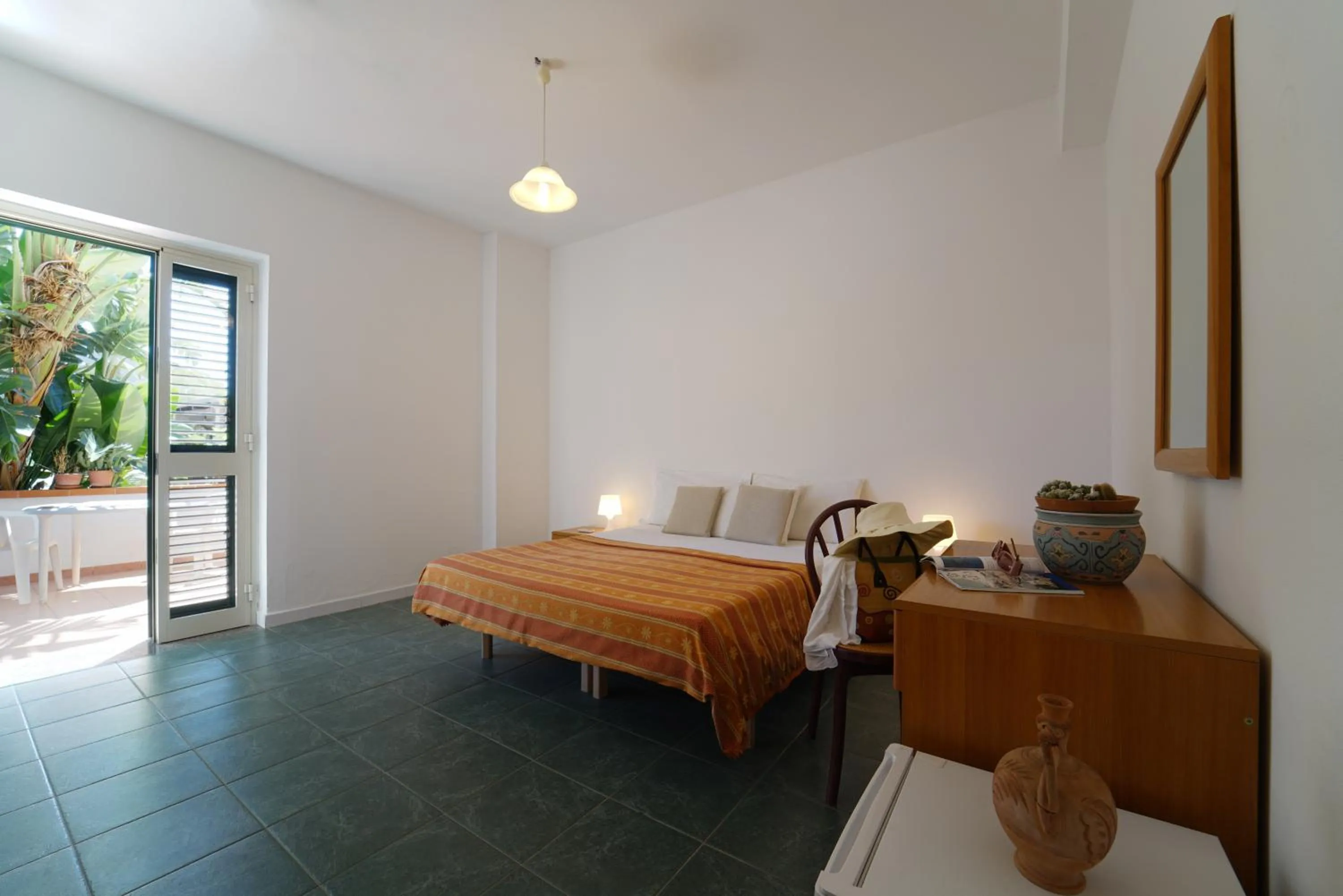 Bed in Europa rooms and restaurant