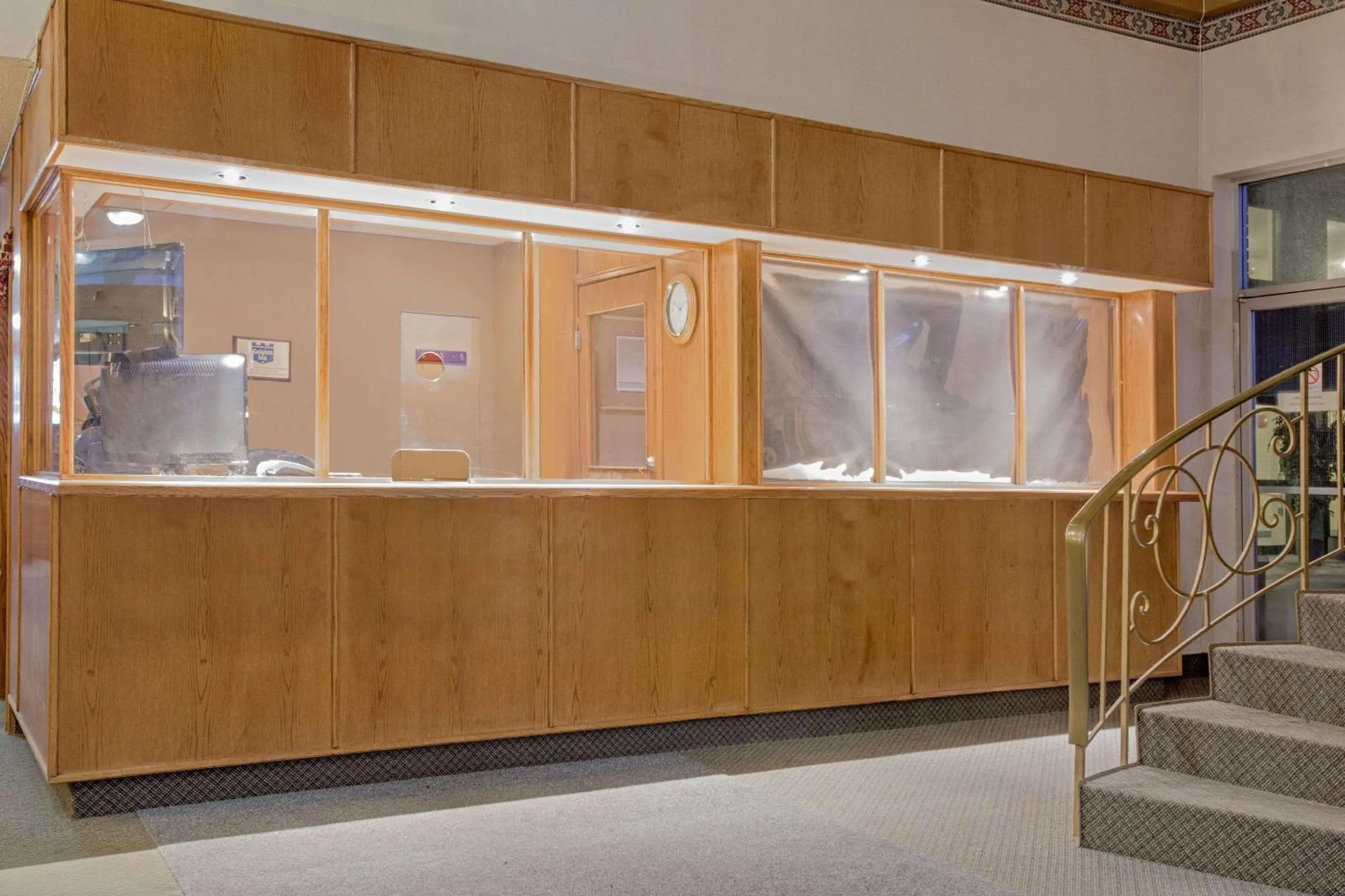 Lobby or reception in Empire Inn