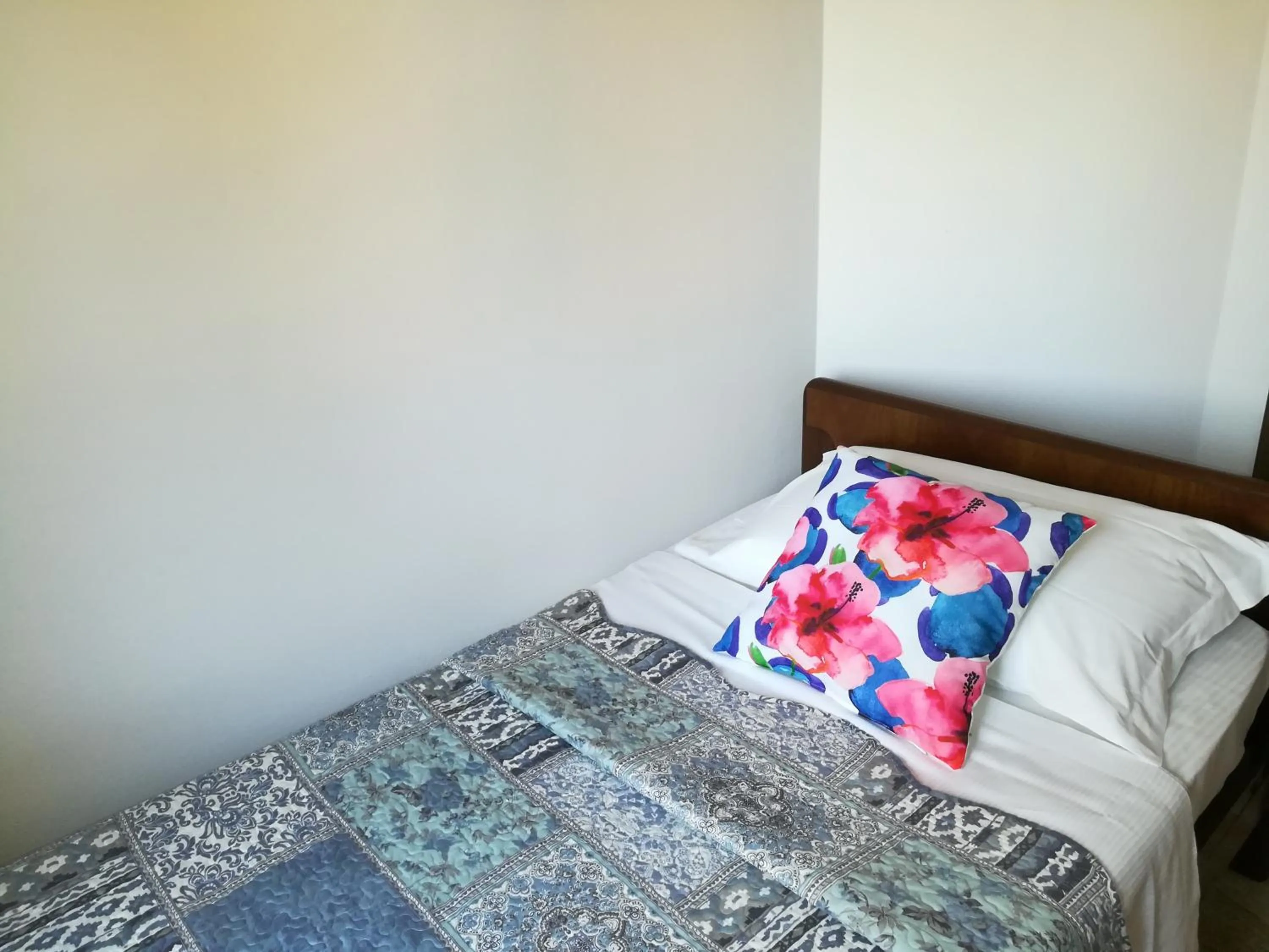 Bed in Venice Vacation House