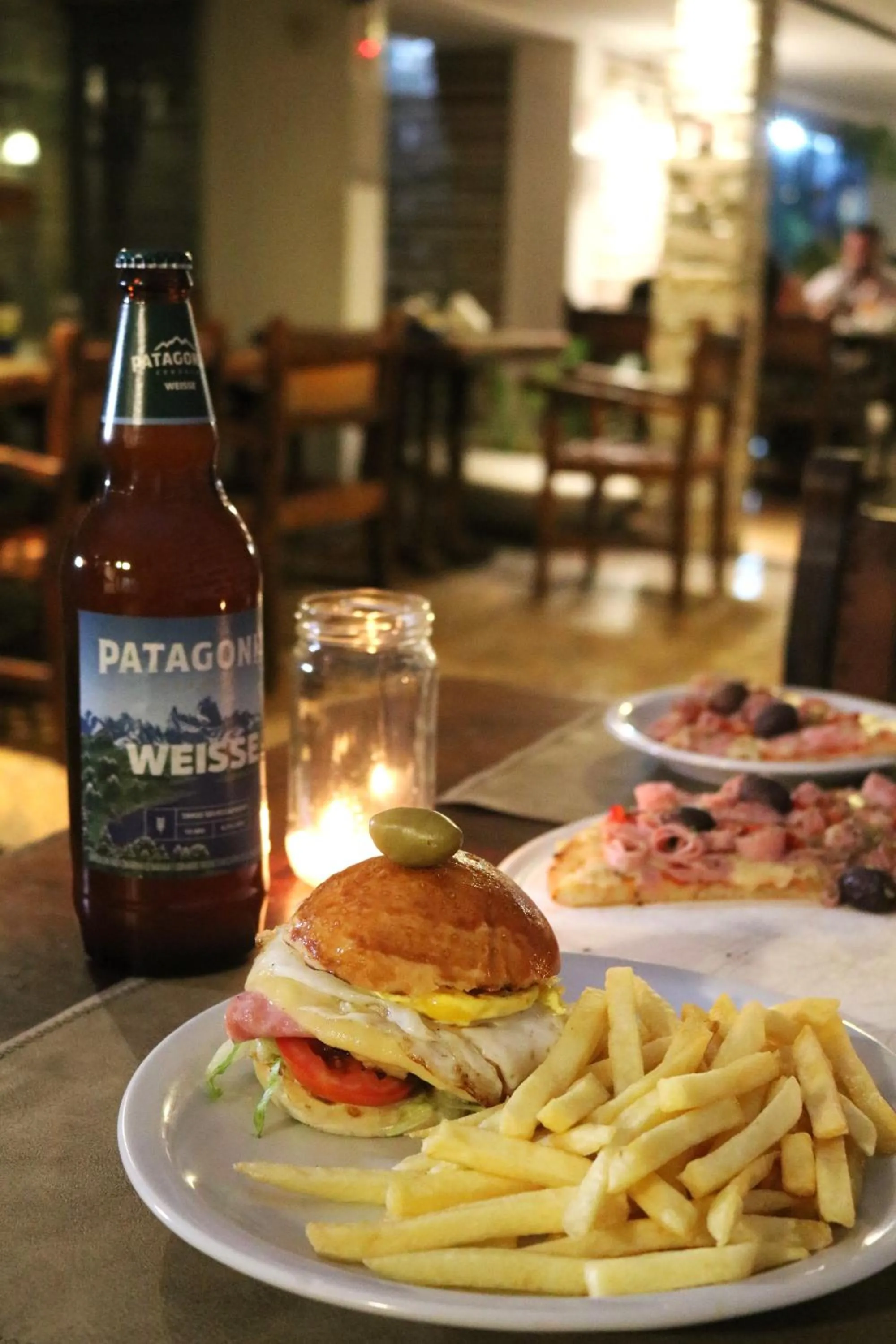 Restaurant/places to eat in Gran Hotel Las Lajas