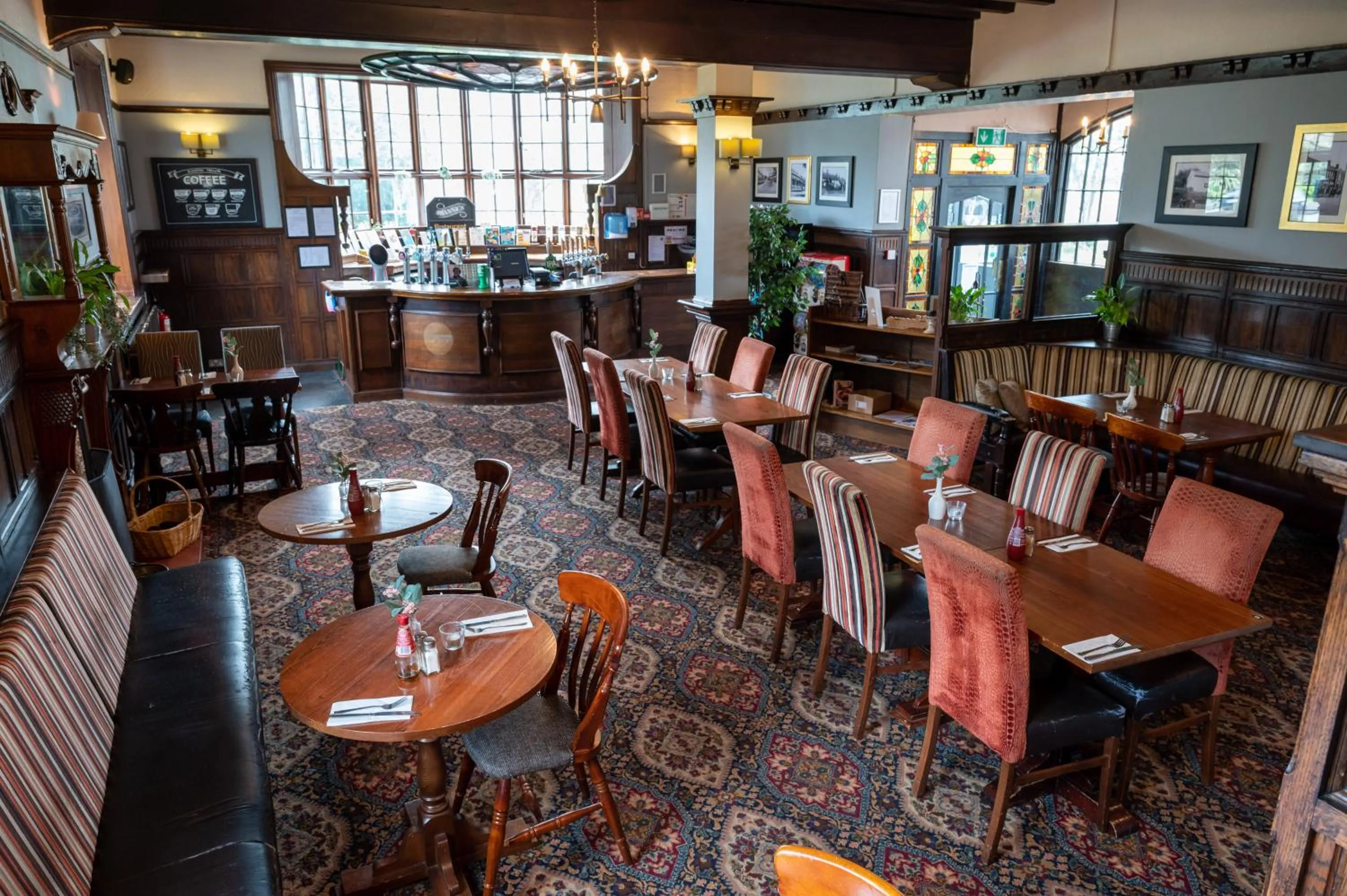 Restaurant/places to eat in Bridge Inn by Greene King Inns