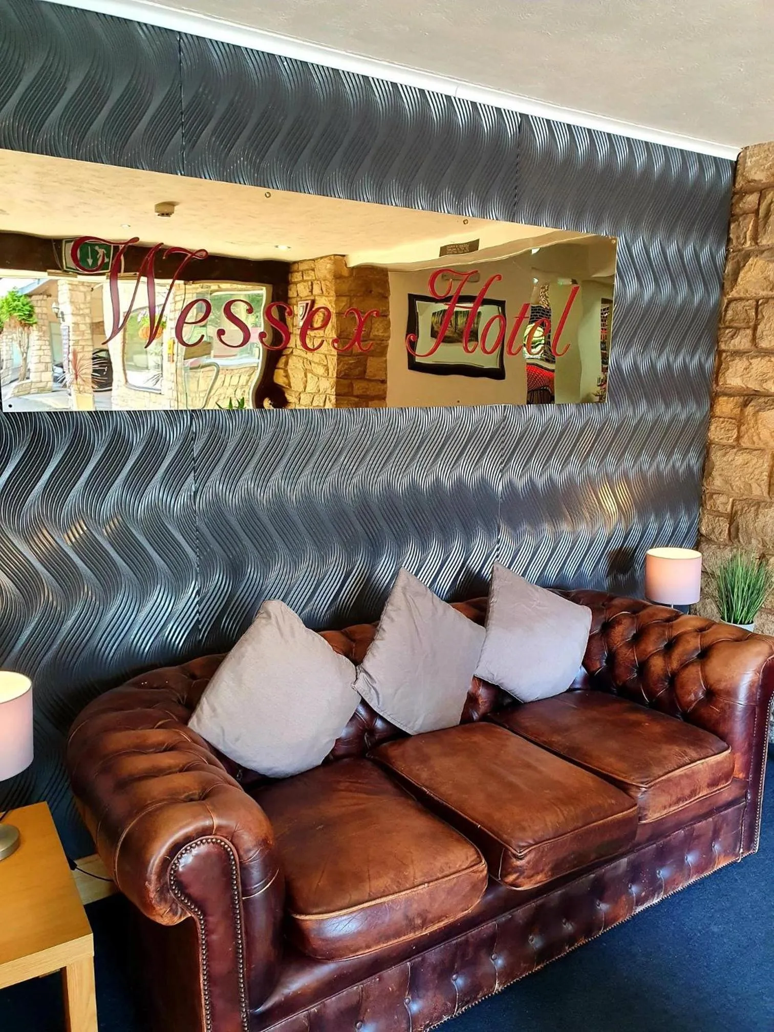 Facade/entrance in Wessex Hotel