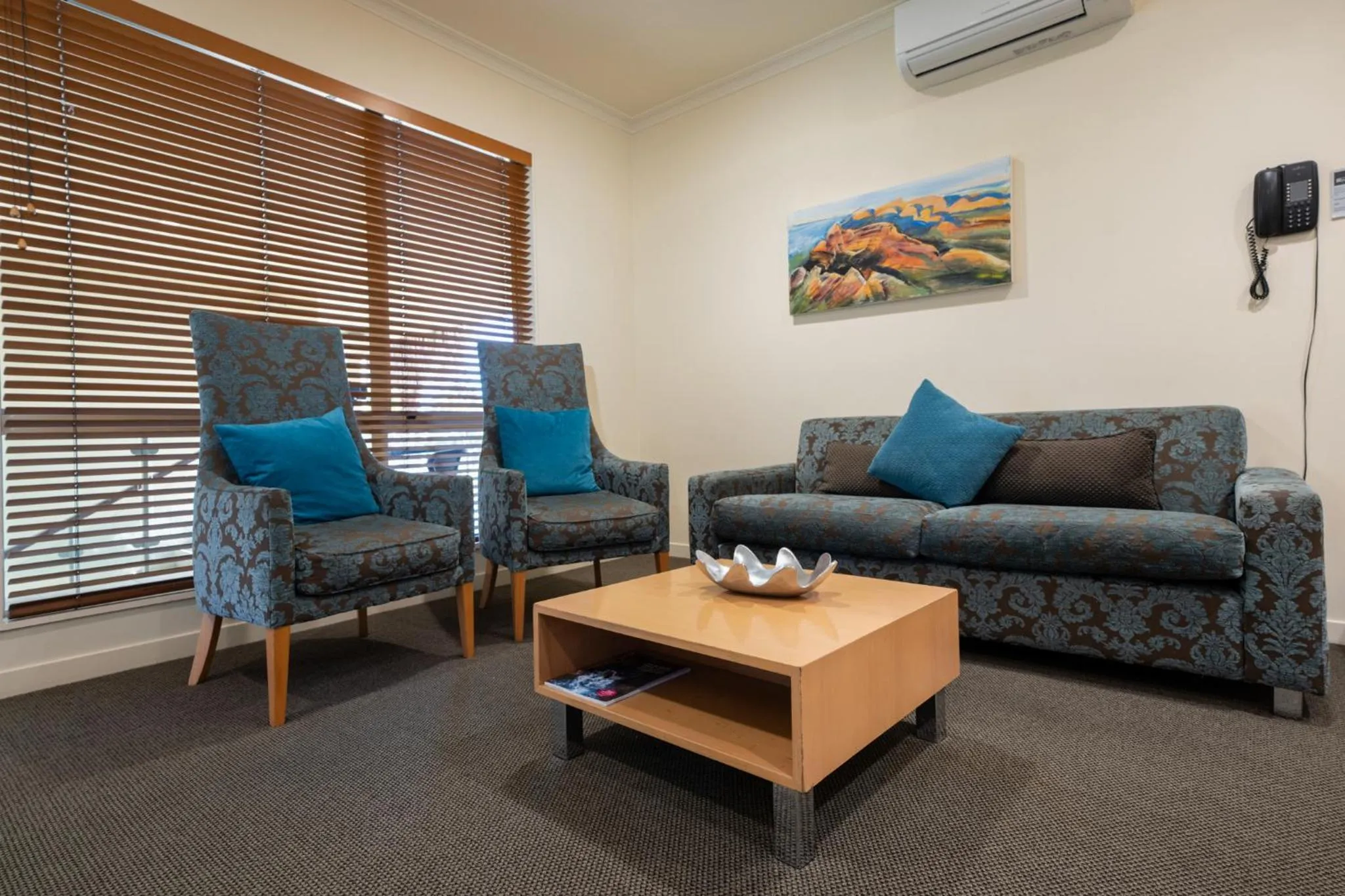 Living room in Regal Palms Resort