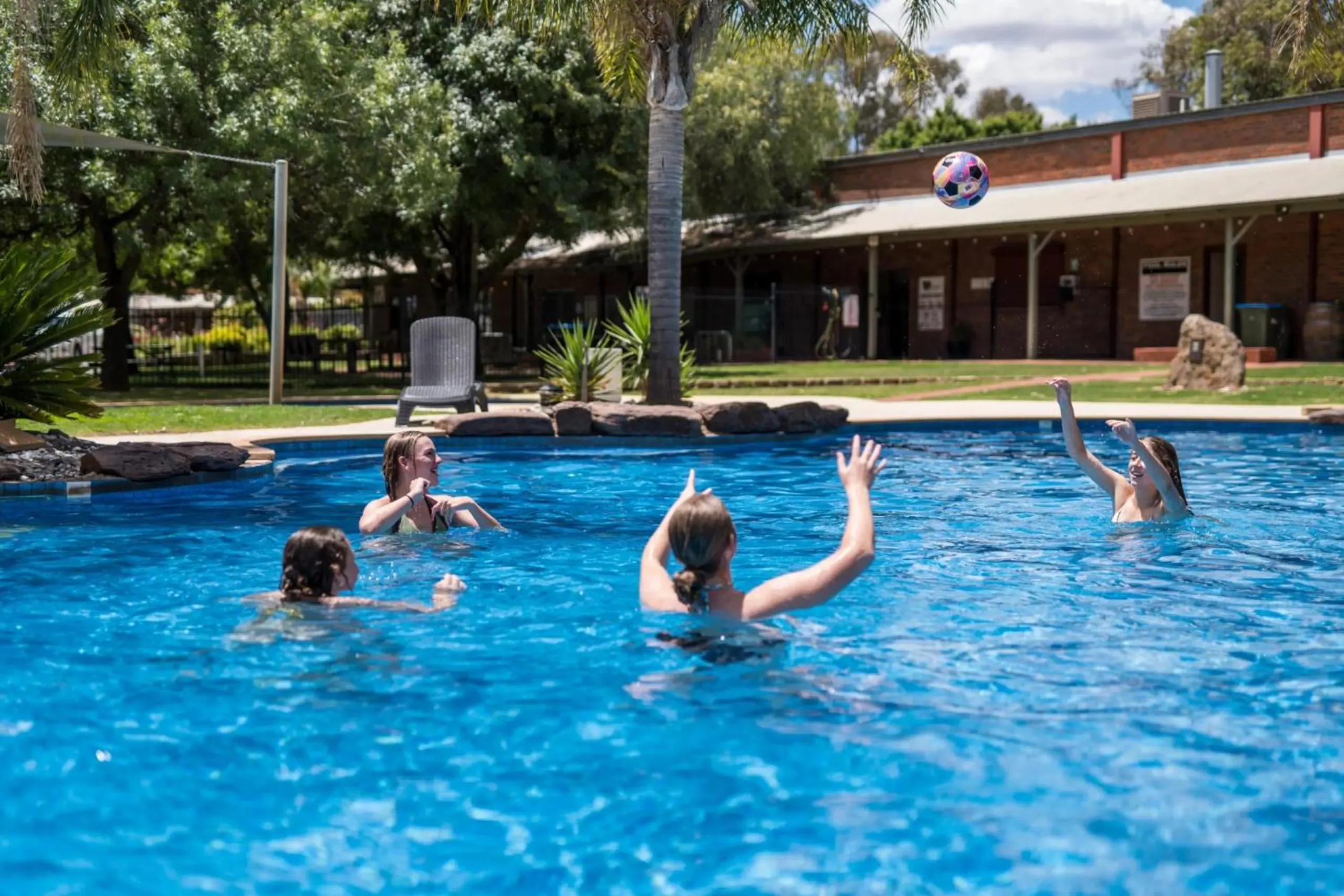 Tasman Holiday Parks - Merool on the Murray