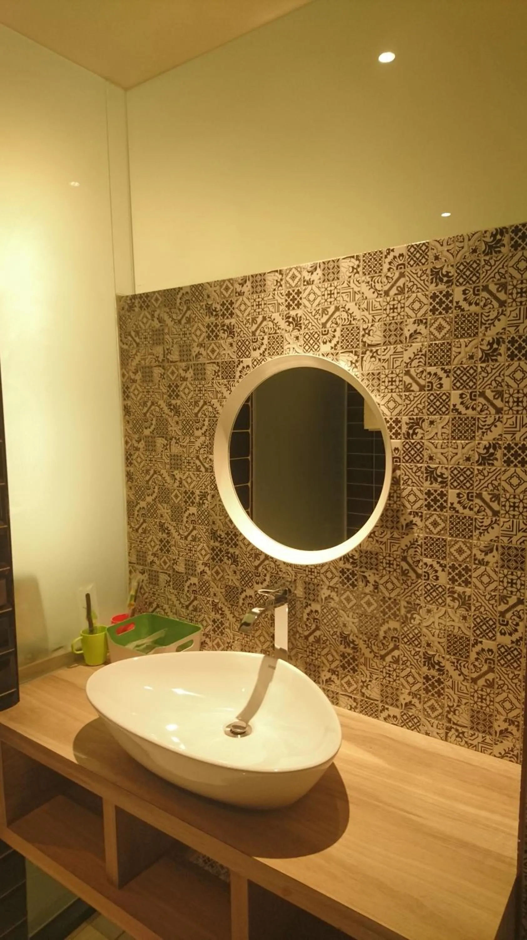 Bathroom in Travel Port Motel