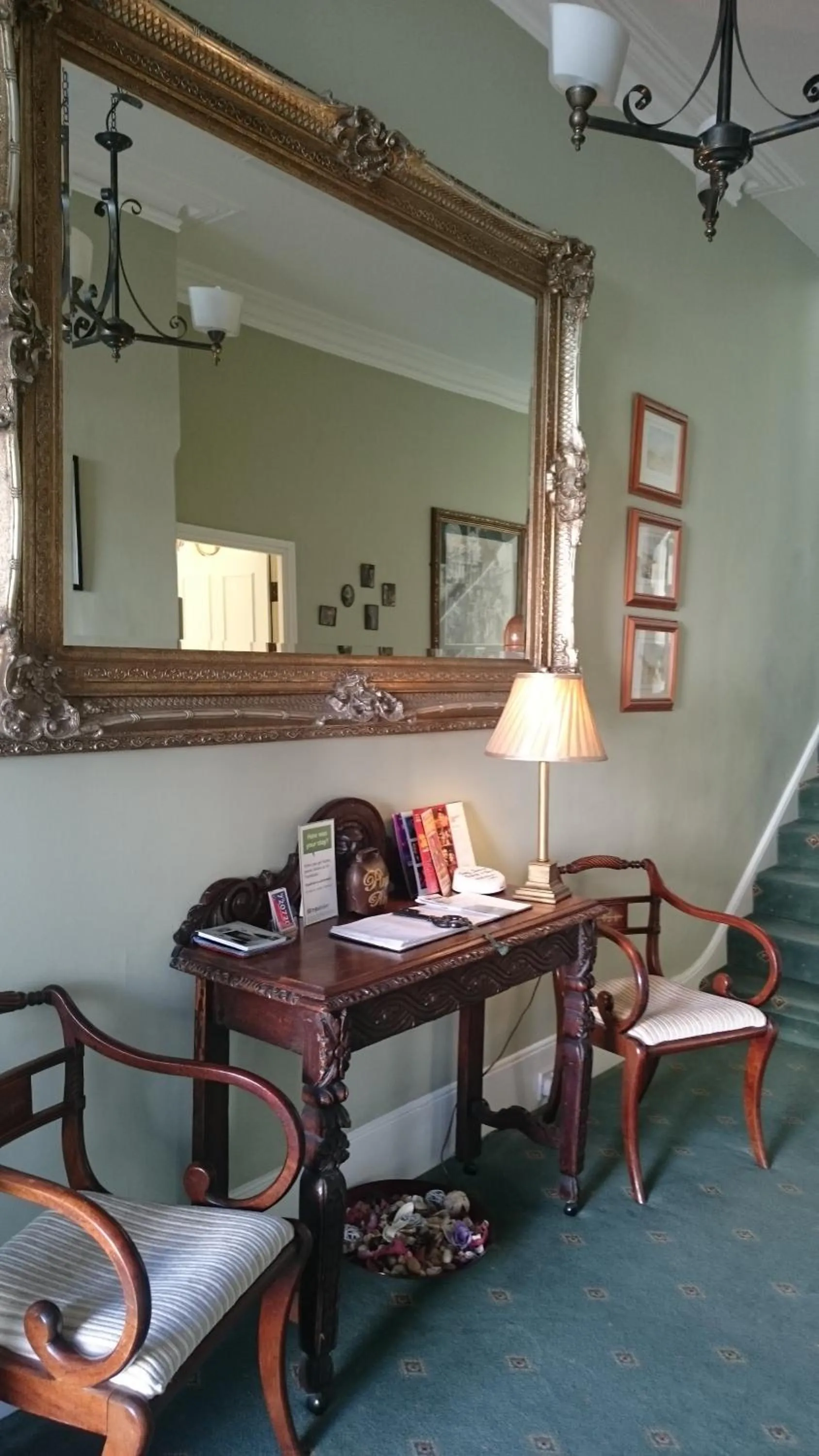 Lobby or reception in 17 Wilmington Square