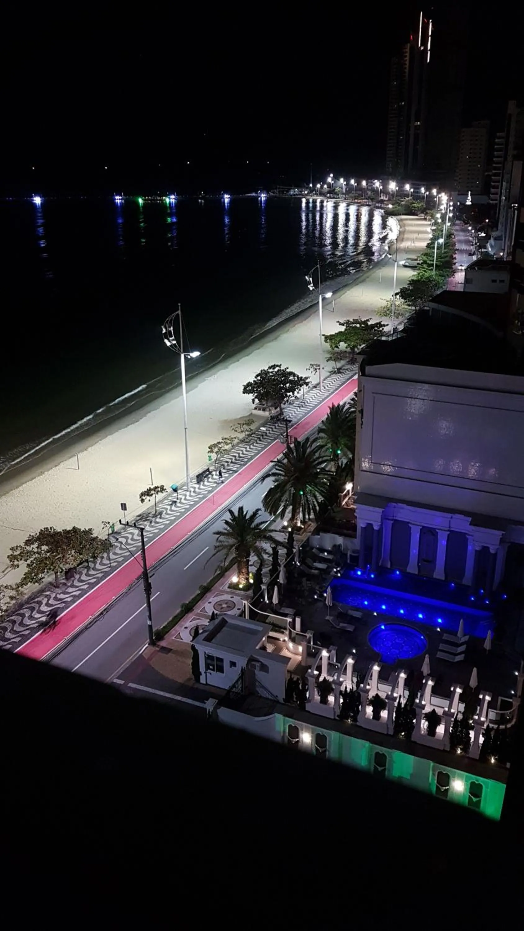 Novo lar Camboriu Park Frente Mar