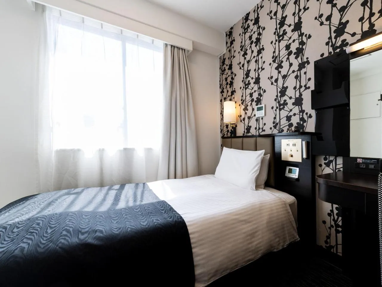 Bed in APA Hotel Nagasaki Ekimae