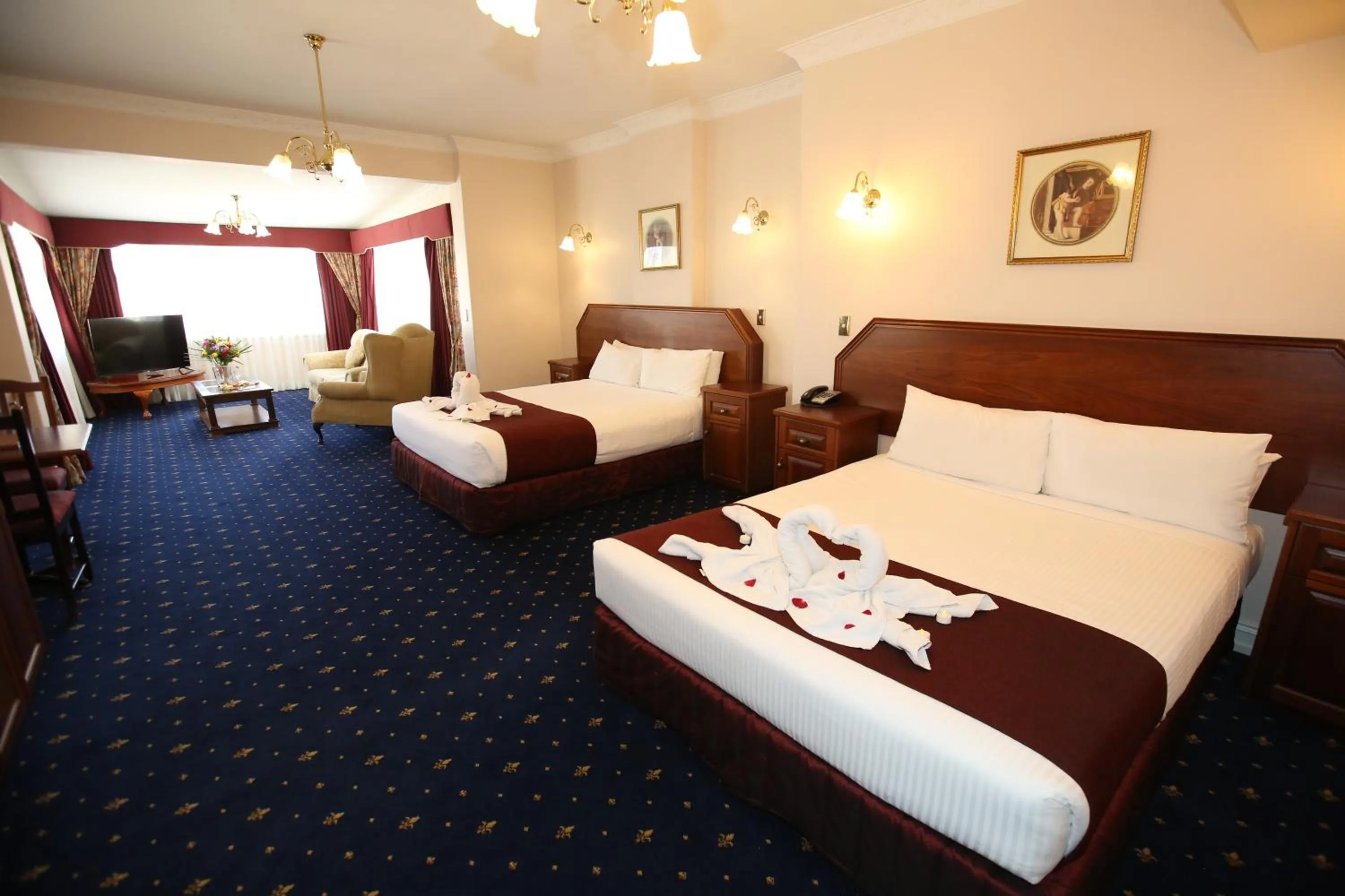 Spa and wellness centre/facilities, Bed in Palais Royale