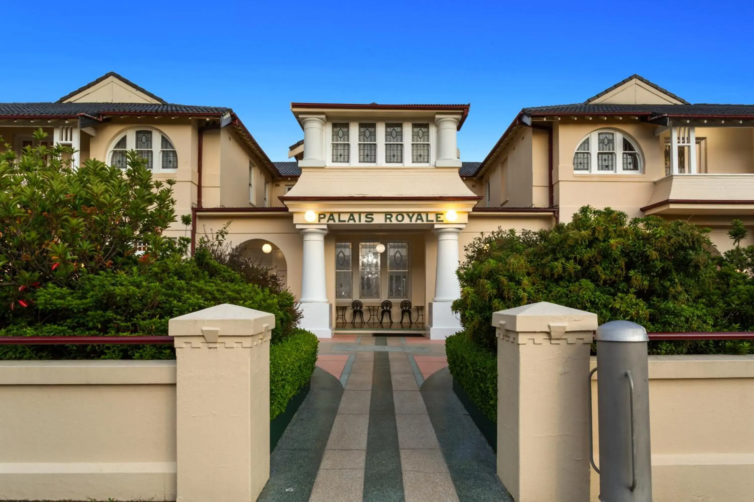 Palais Royale Palais Royale