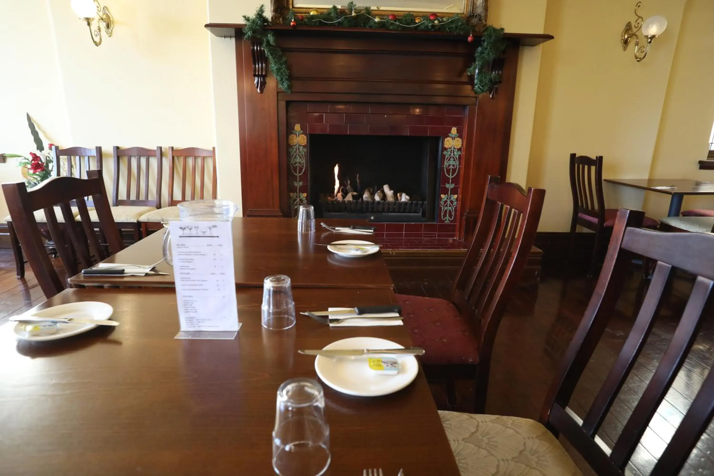 Restaurant/places to eat in Palais Royale Restaurant/places to eat in Palais Royale