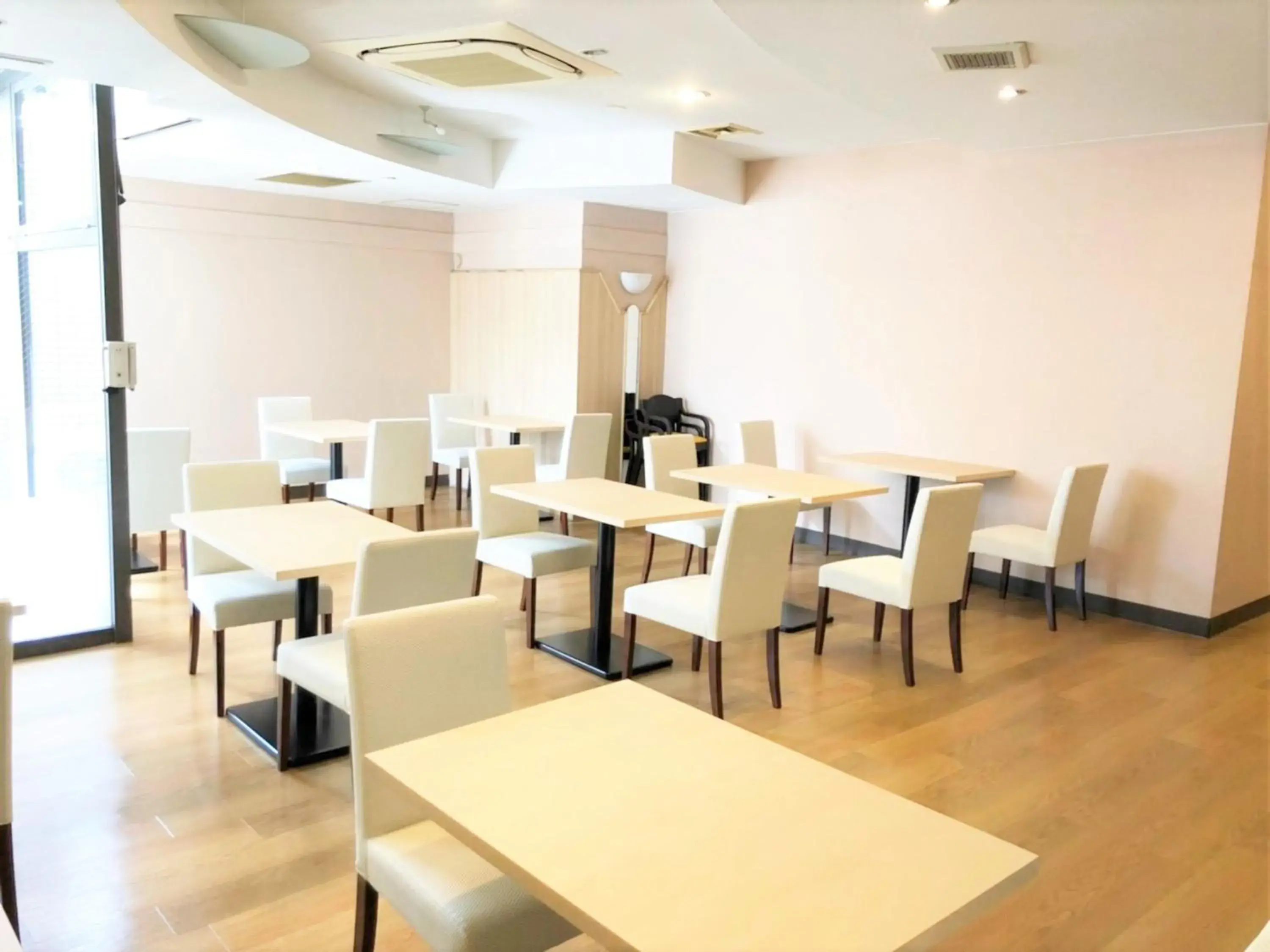 Restaurant/places to eat in APA Hotel Kumamoto Sakuramachi Bus Terminal Minami Restaurant/places to eat in APA Hotel Kumamoto Sakuramachi Bus Terminal Minami