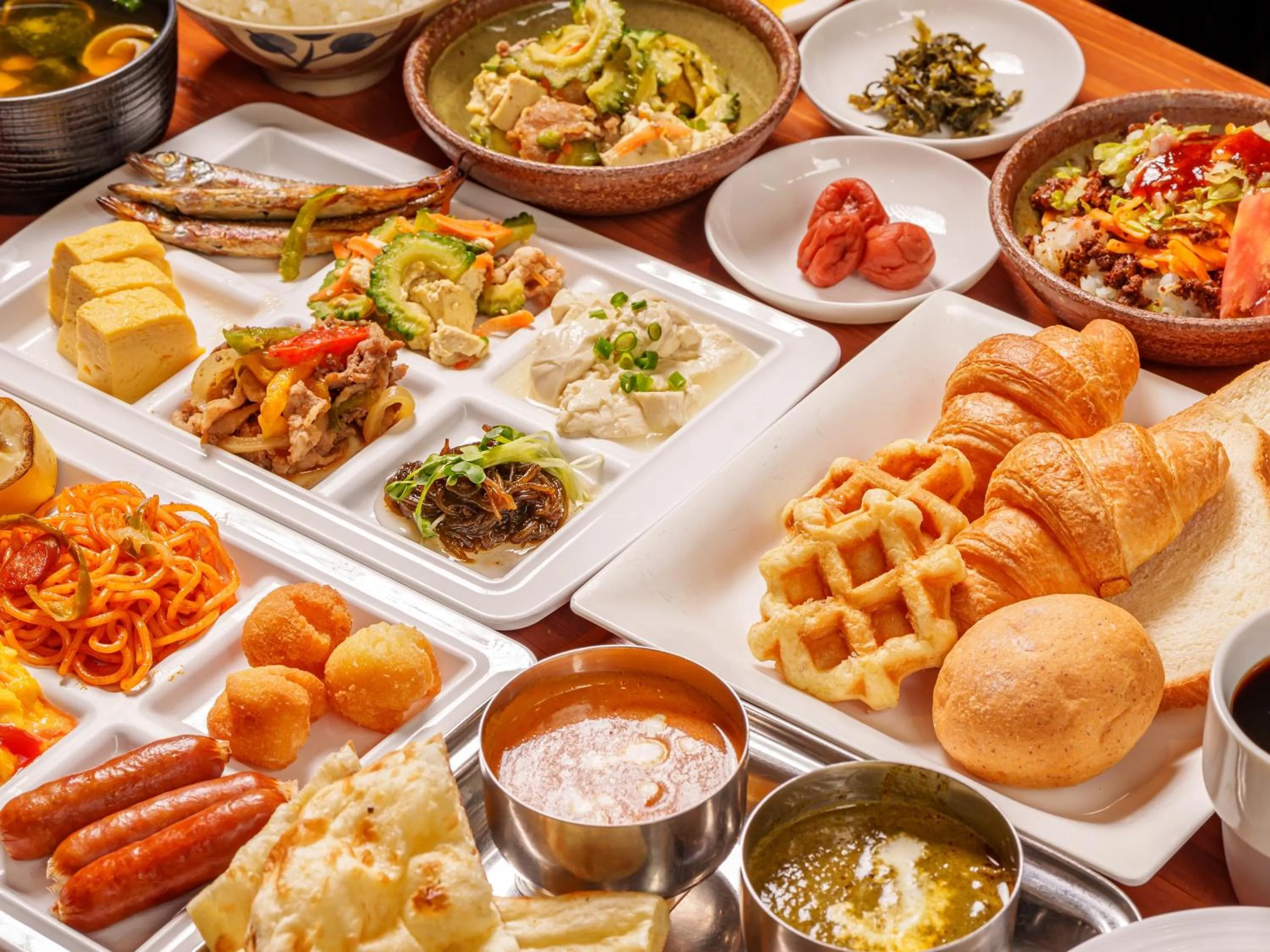 Buffet breakfast in APA Hotel Naha Matsuyama