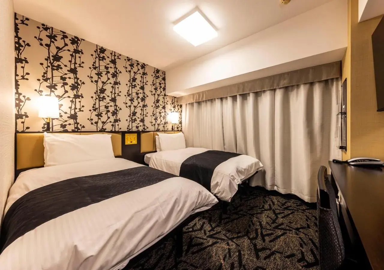 Twin Room - single occupancy - Smoking in APA Hotel Kanazawa Ekimae Twin Room - single occupancy - Smoking in APA Hotel Kanazawa Ekimae