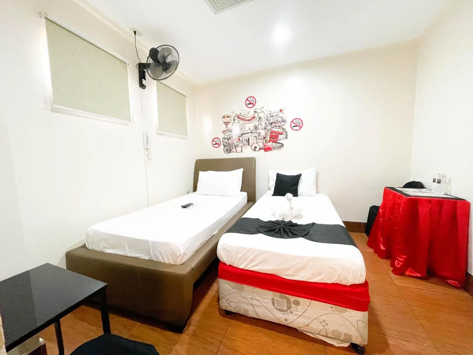 Bed in Chanel Paris Hotel powered by Cocotel Bed in Chanel Paris Hotel powered by Cocotel