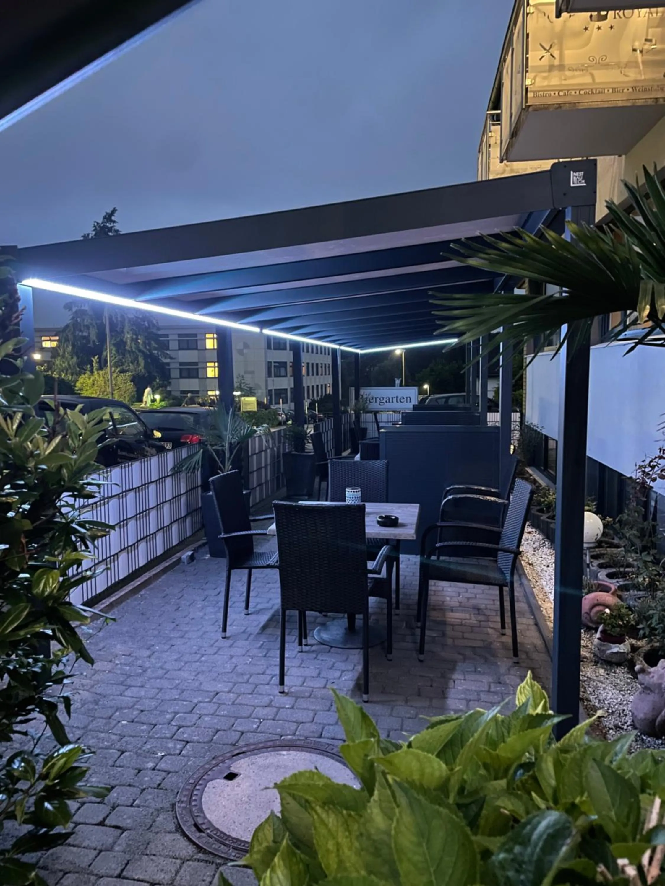 Night in Hotel Royal