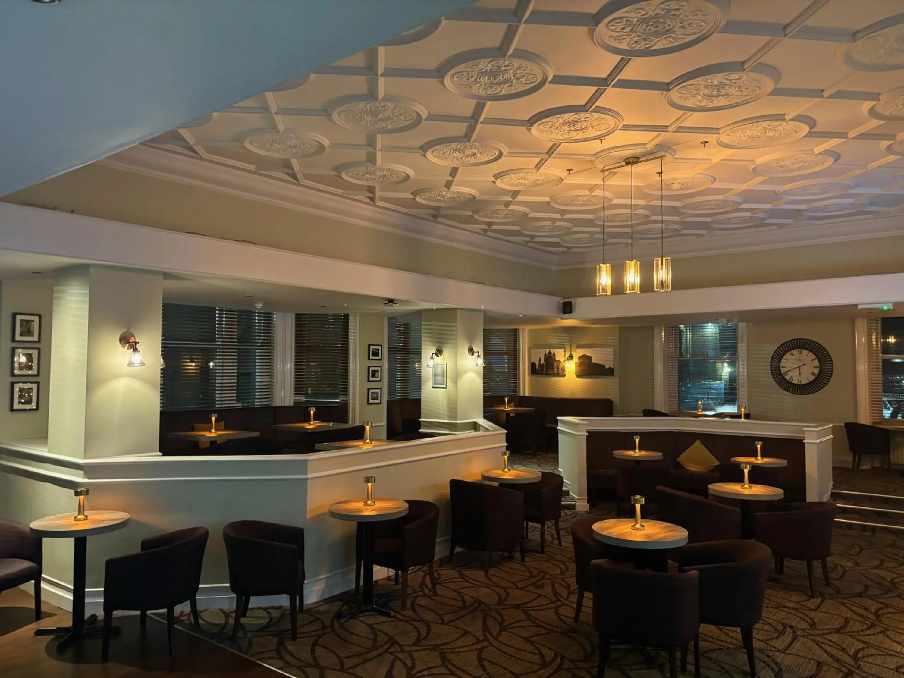 Lounge or bar in Carlisle Station Hotel, Sure Hotel Collection by BW Lounge or bar in Carlisle Station Hotel, Sure Hotel Collection by BW