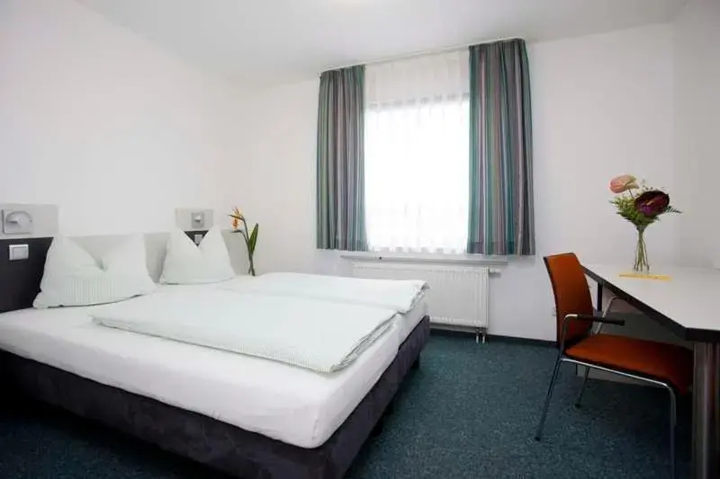Single Room in Jugendherberge Köln-Deutz Single Room in Jugendherberge Köln-Deutz