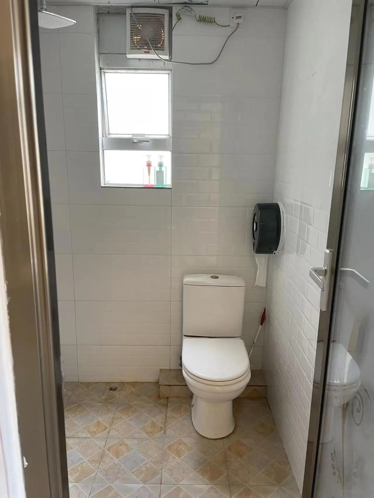 Hi Backpackers (Hong Kong Hostel Group)