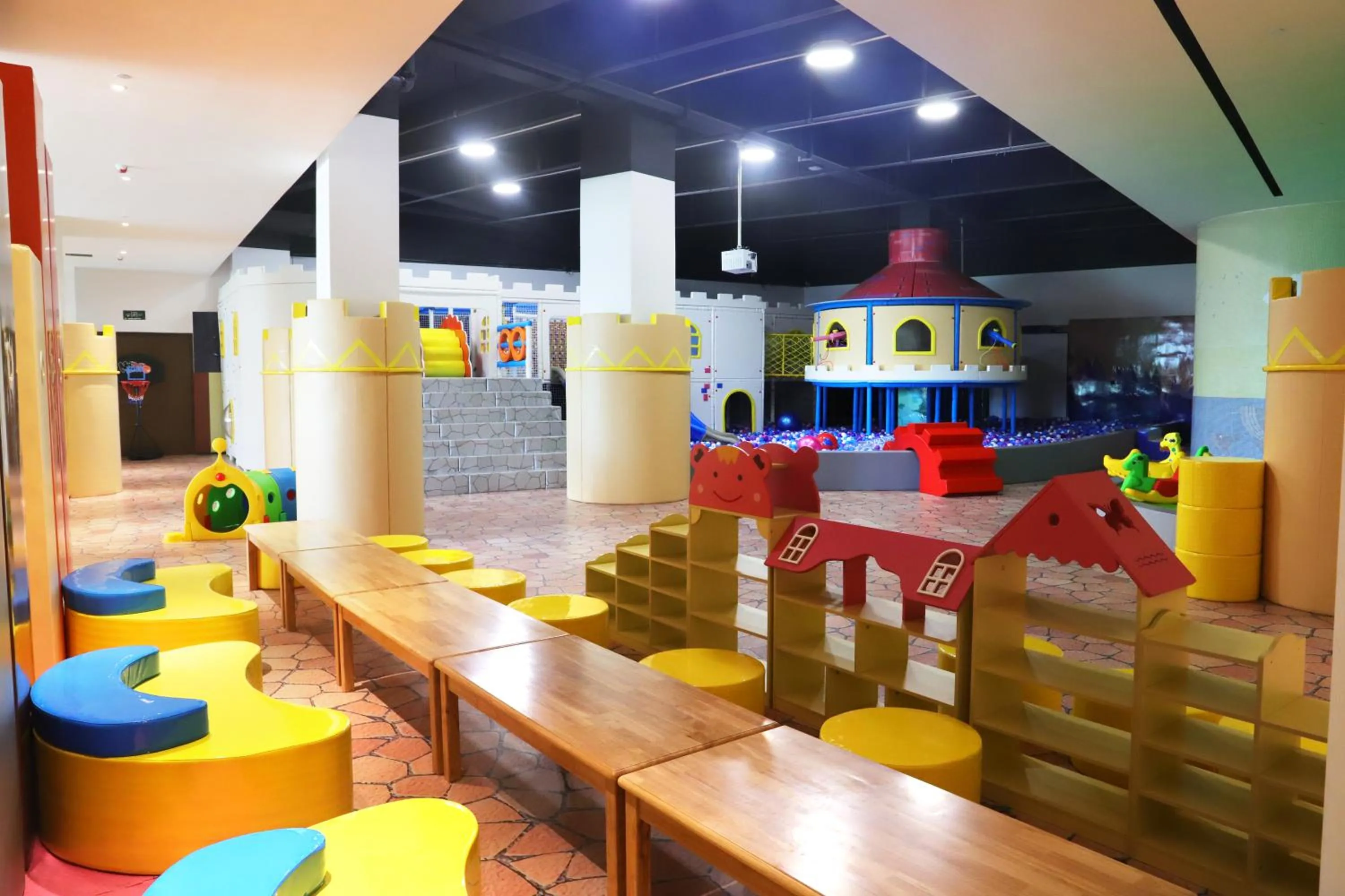 Children play ground in Dusit Thani Shuangyue Bay Resort Huizhou