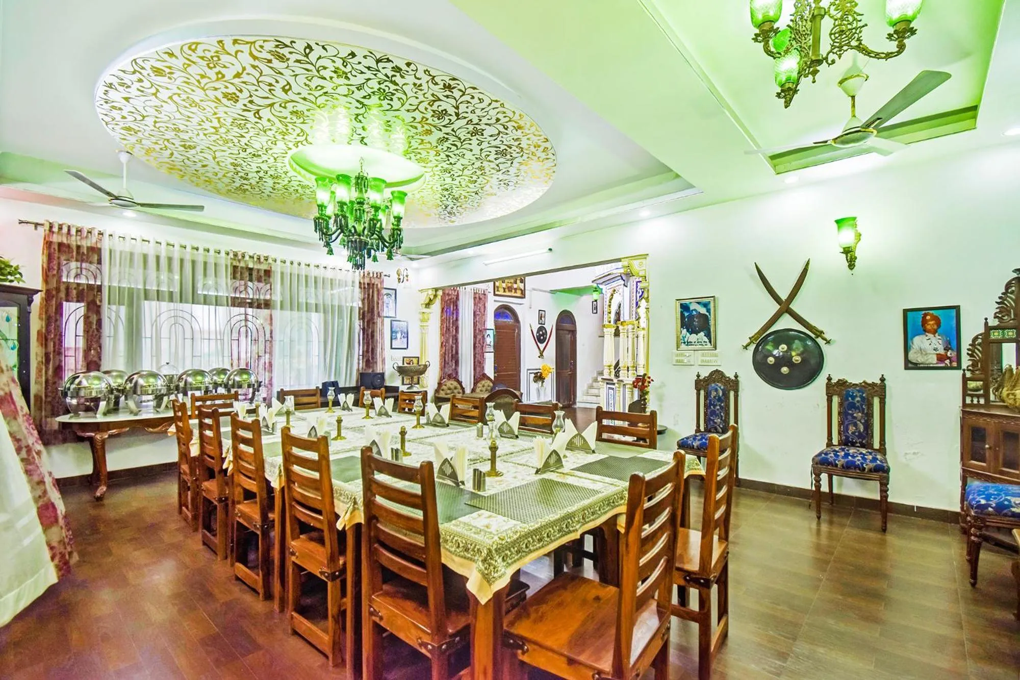 Restaurant/places to eat in FabHotel Shree Villas