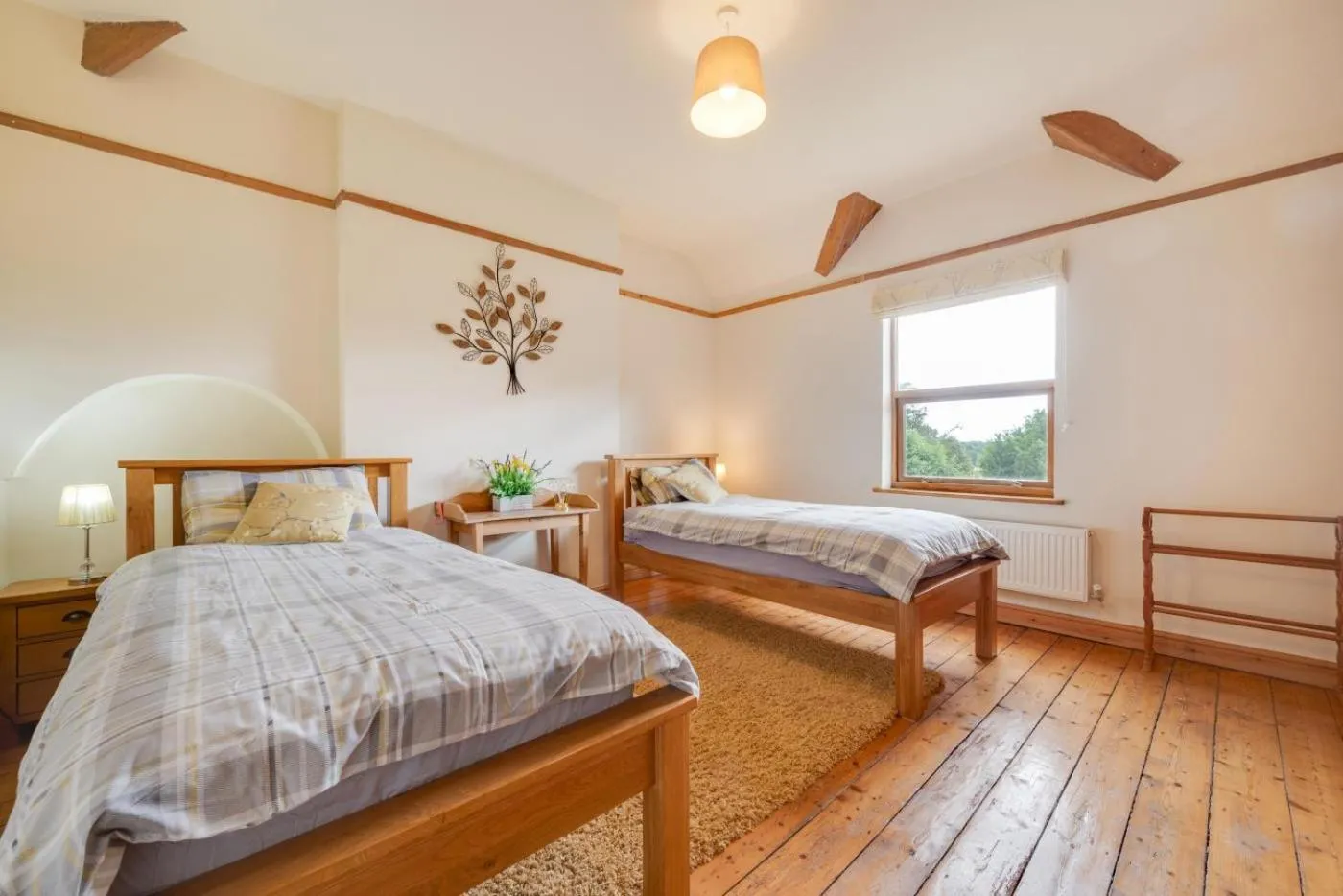 Other, Bed in 2 Bed in Ruabon oc-waf253
