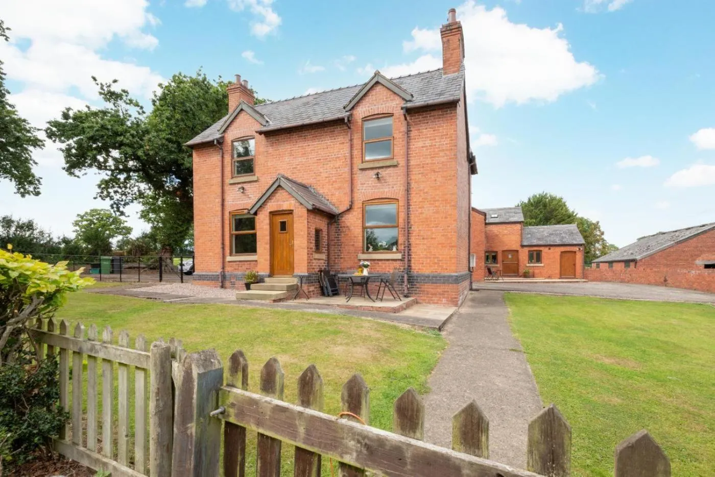 Other in 2 Bed in Ruabon oc-waf253