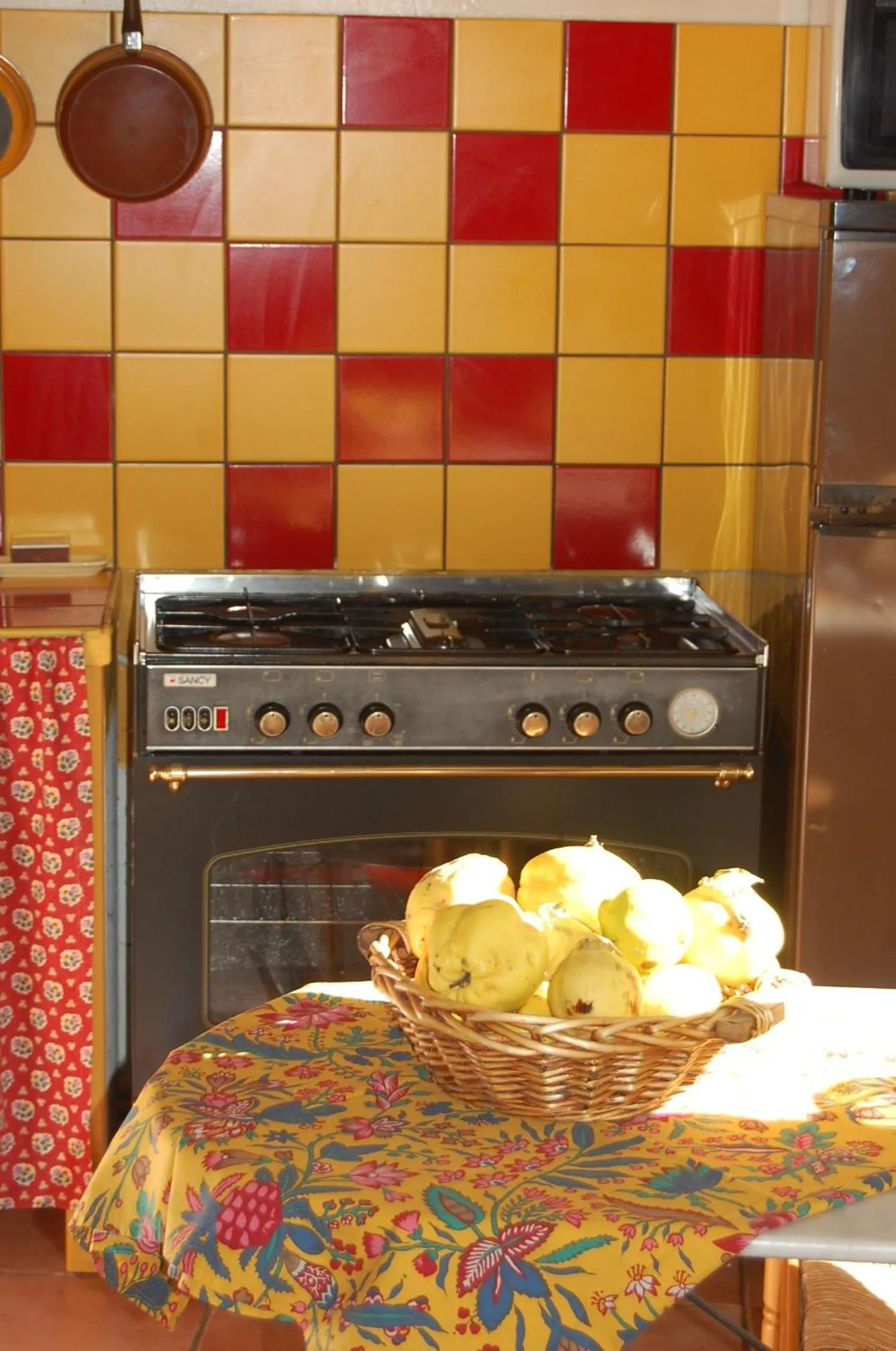 Kitchen or kitchenette in Le Mas des Clots