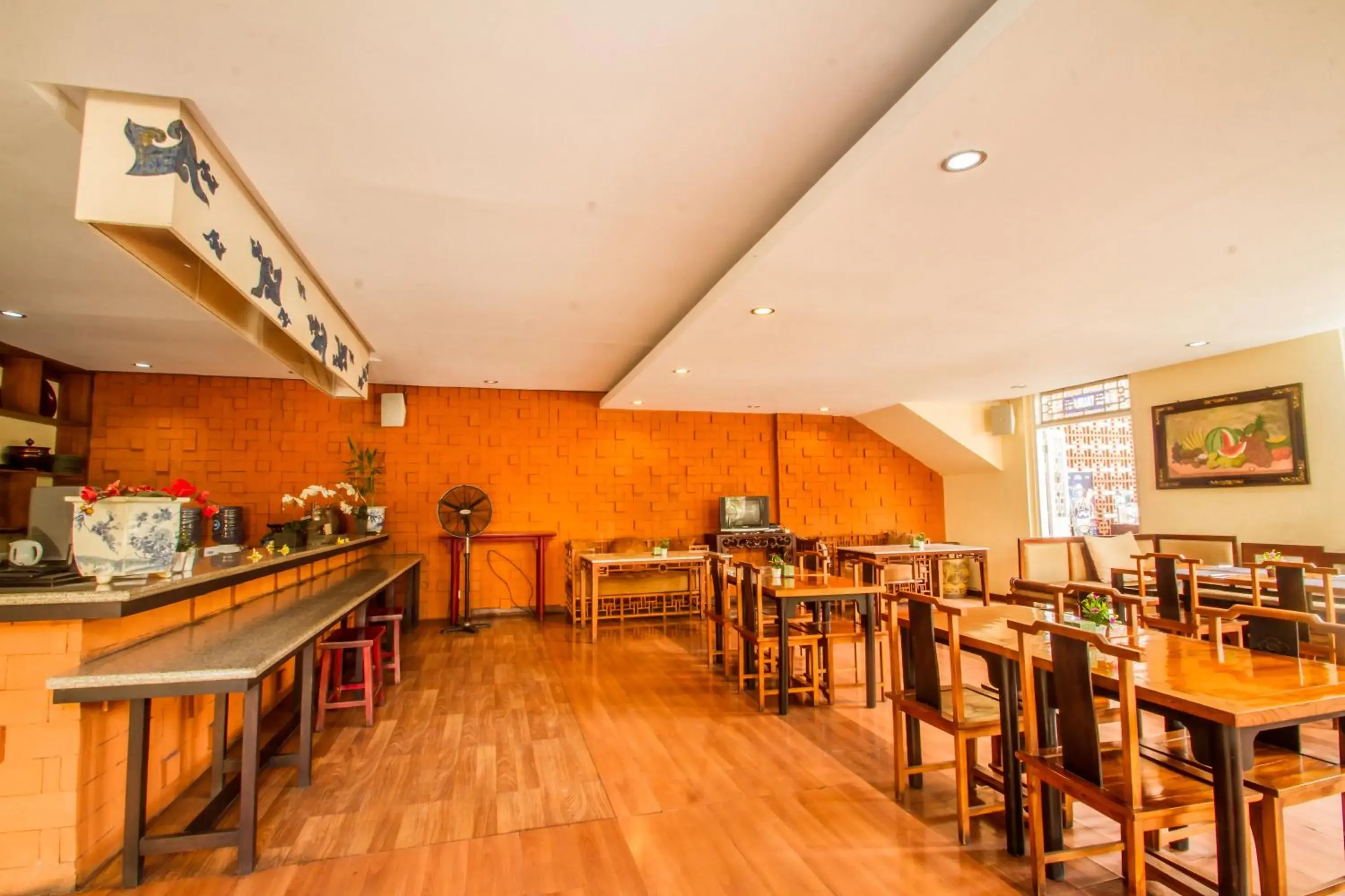 Restaurant/places to eat in Abian Biu Mansion Restaurant/places to eat in Abian Biu Mansion