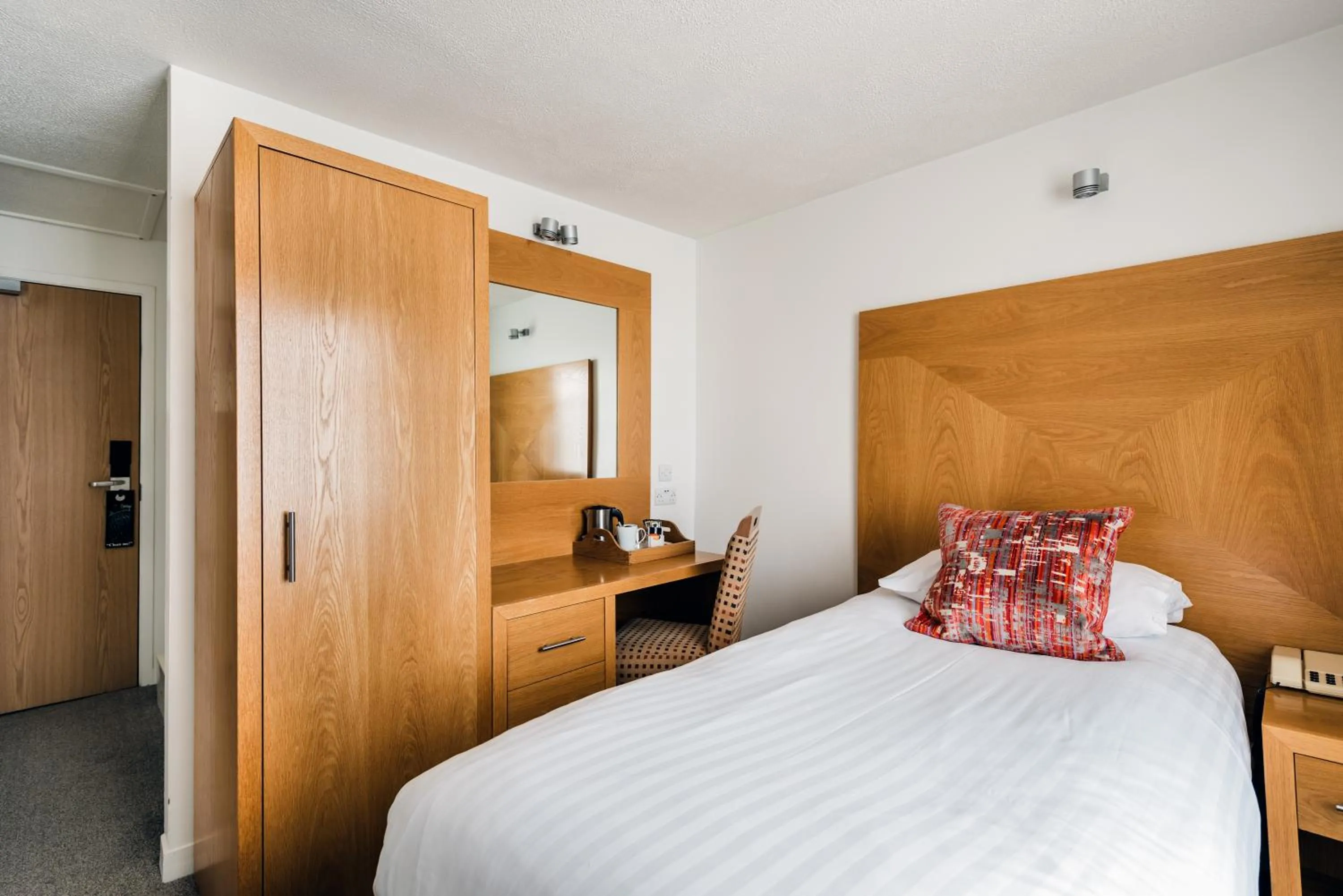 Bedroom, Bed in Mannings Hotel