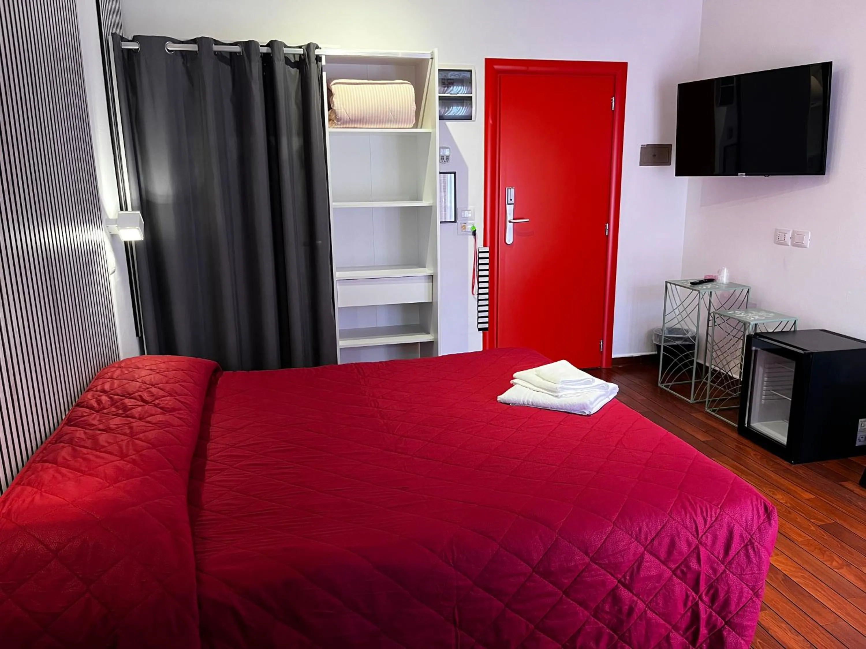 Photo of the whole room in Hotel Senior