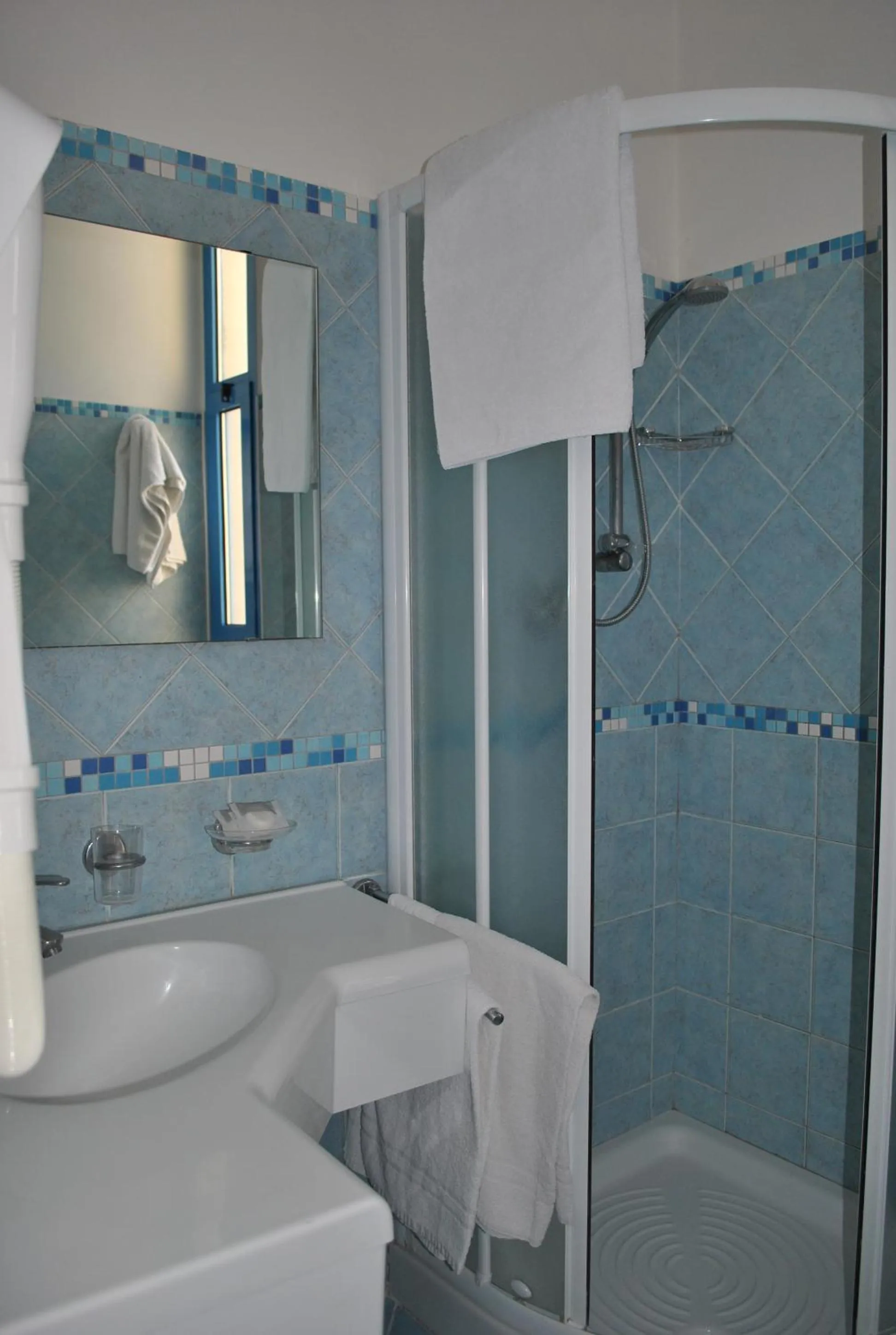 Bathroom in Hotel Senior