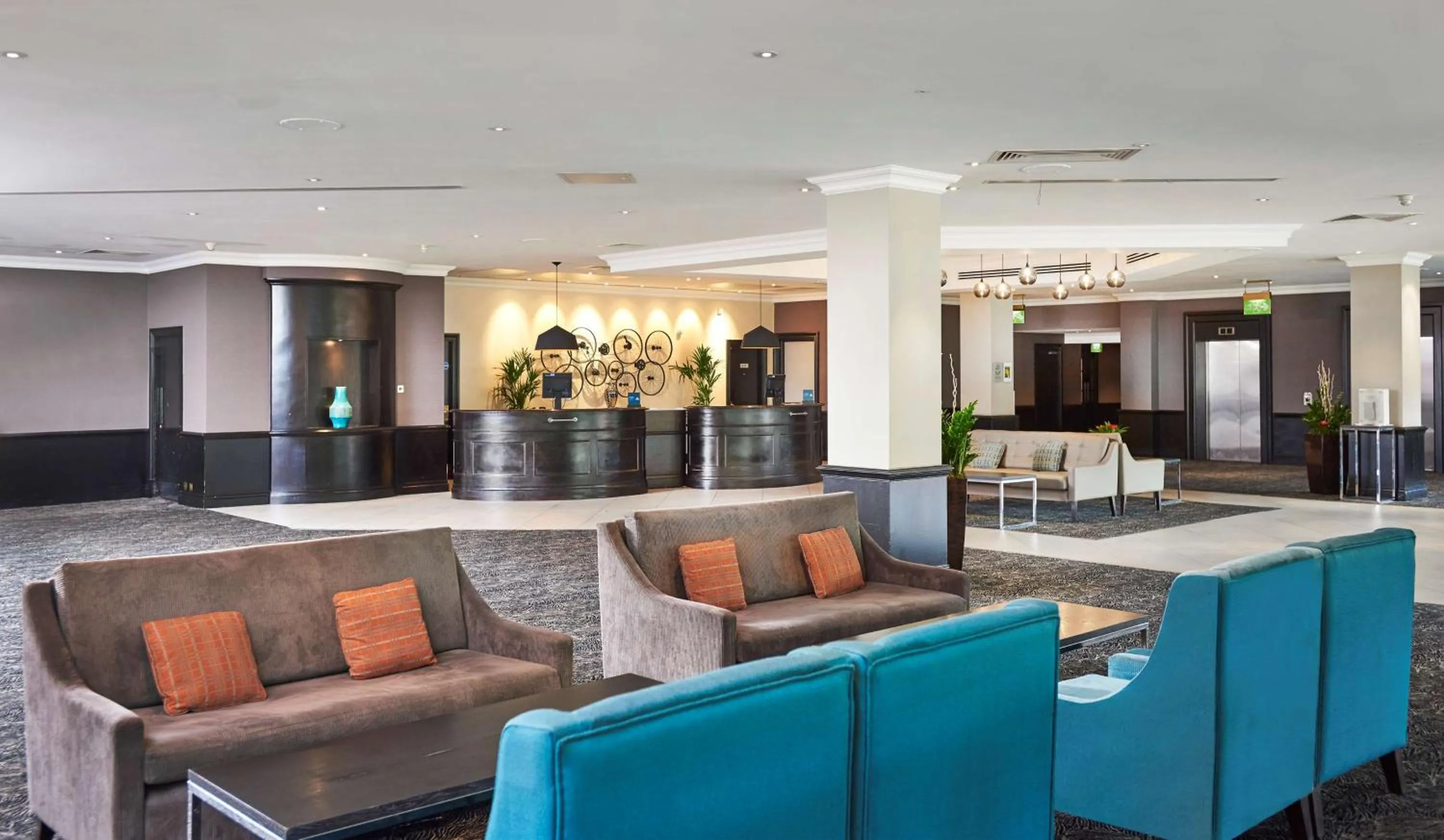 Lobby or reception in DoubleTree by Hilton Coventry